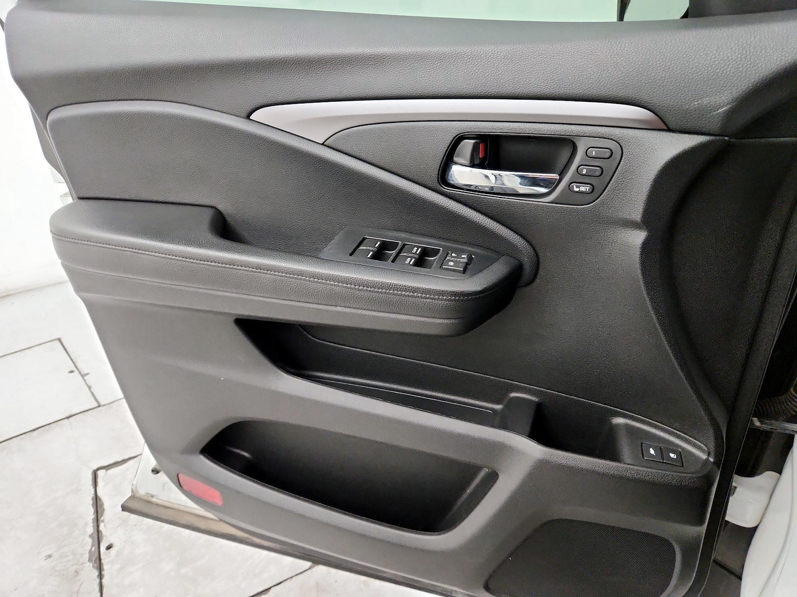 2021 Honda Pilot SE - Photo 11