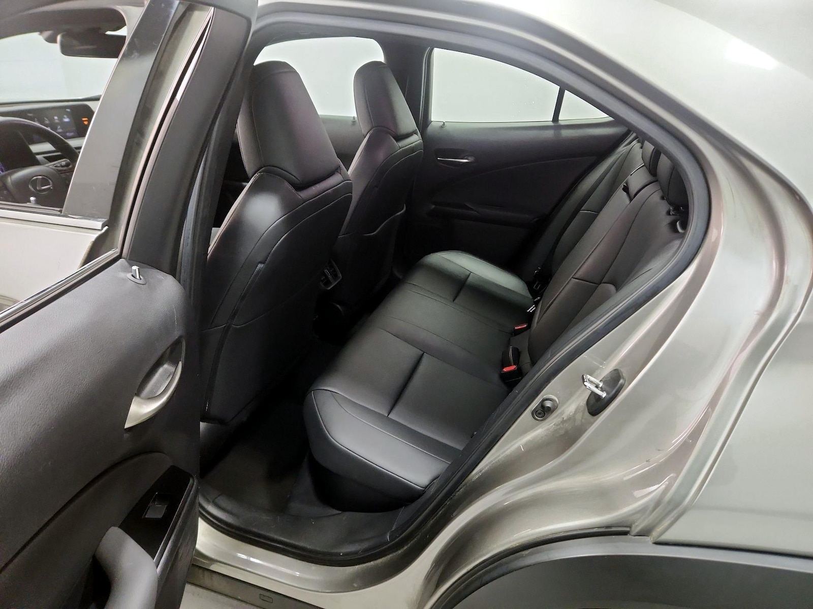 2021 Lexus UX Hybrid 250h - Photo 20