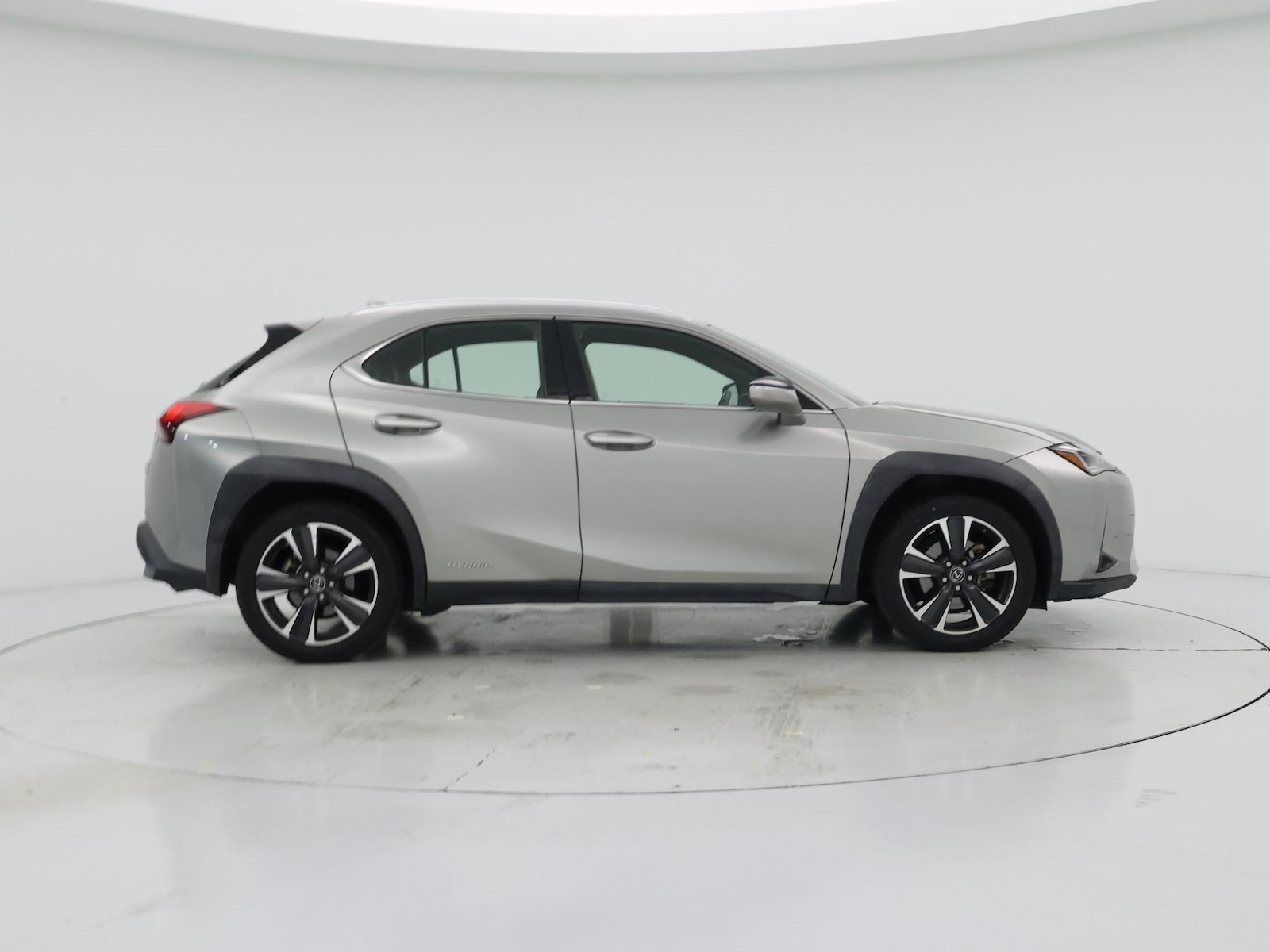 2021 Lexus UX Hybrid 250h - Photo 8