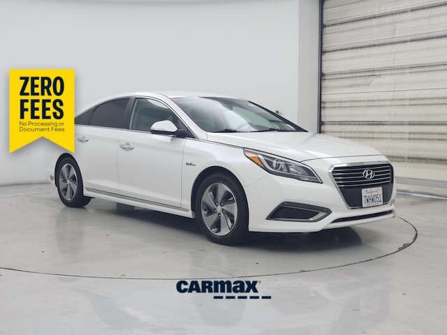 White 2017 Hyundai Sonata Plug-In Hybrid Sedan Front-Wheel Drive Automatic