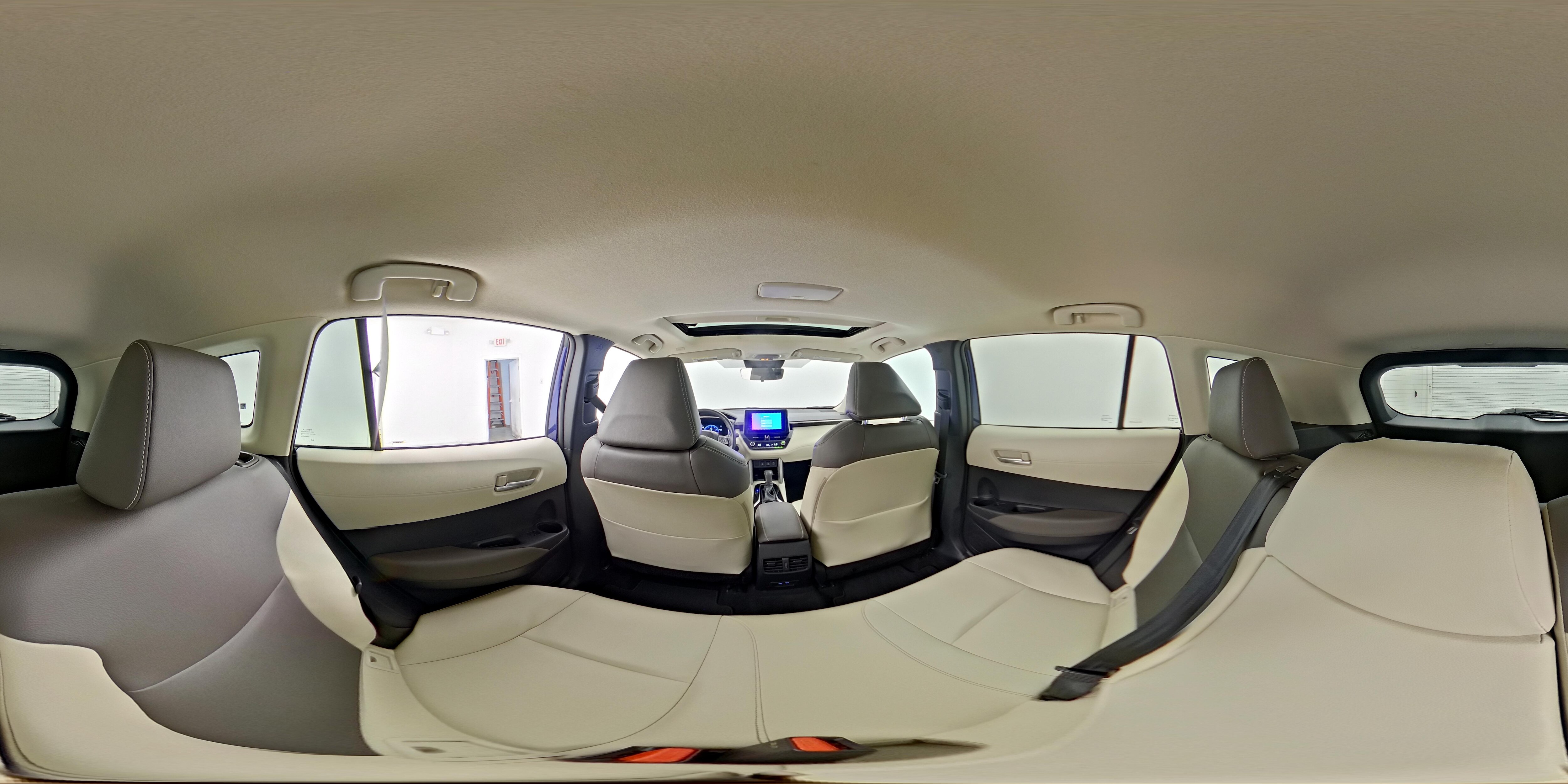 2024 Toyota Corolla Cross XLE - Photo 27