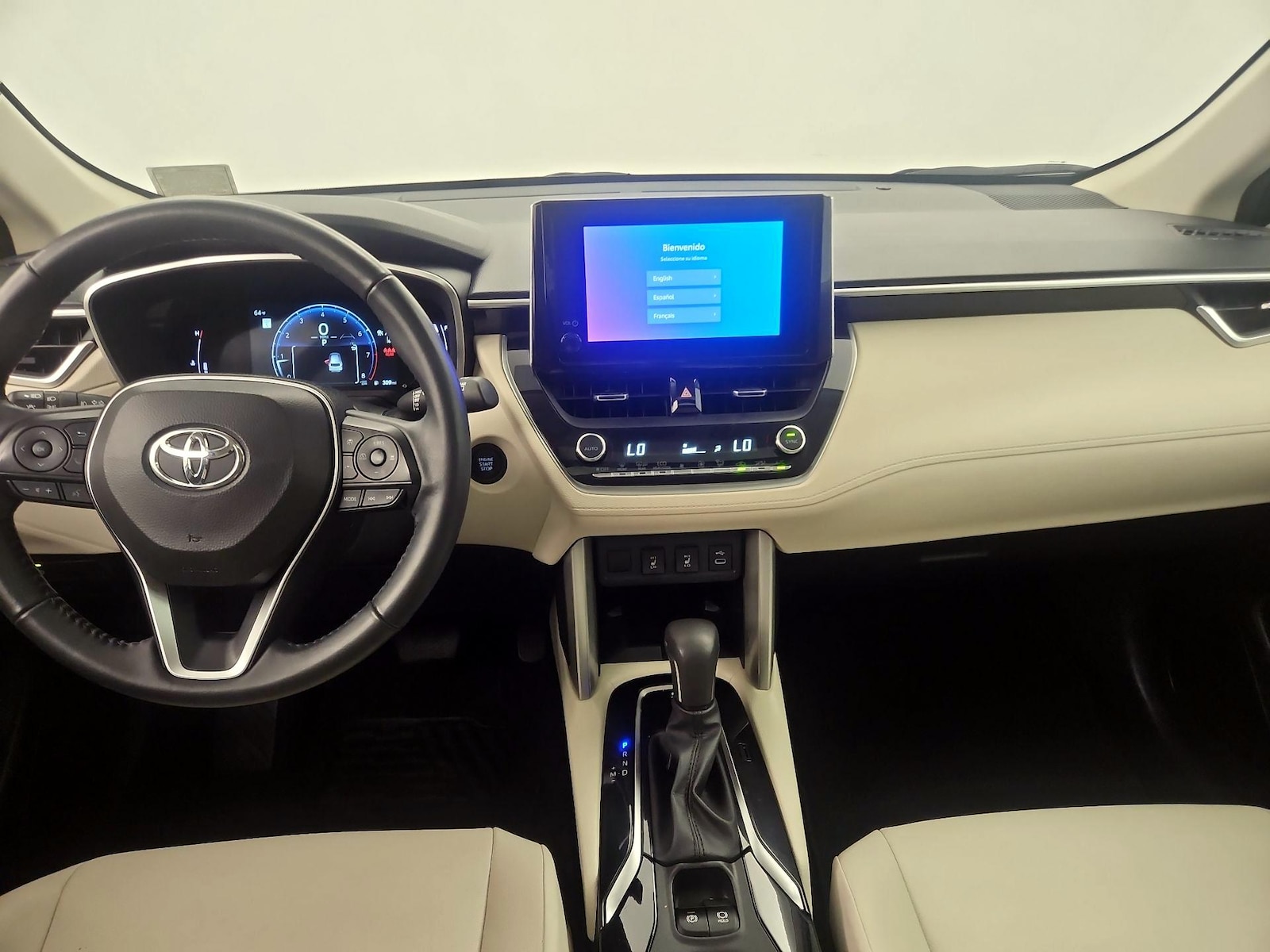 2024 Toyota Corolla Cross XLE - Photo 10