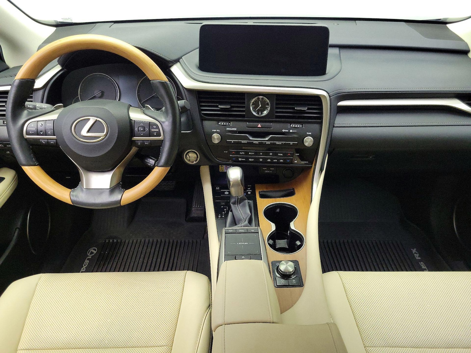 2022 Lexus RX 350 - Photo 10