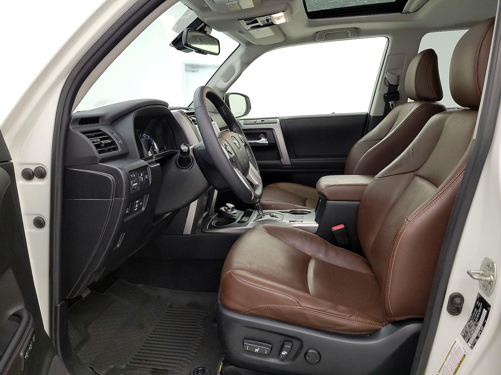 2023 Toyota 4Runner Limited - Photo 12