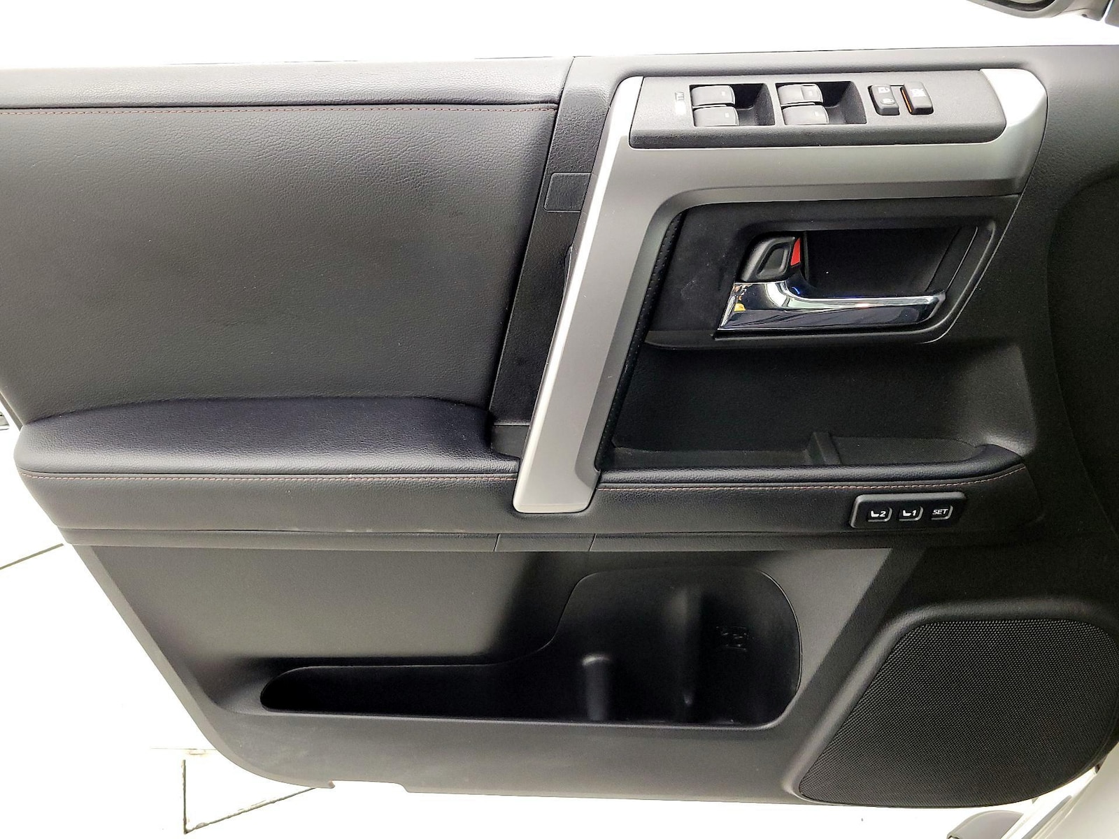 2023 Toyota 4Runner Limited - Photo 13