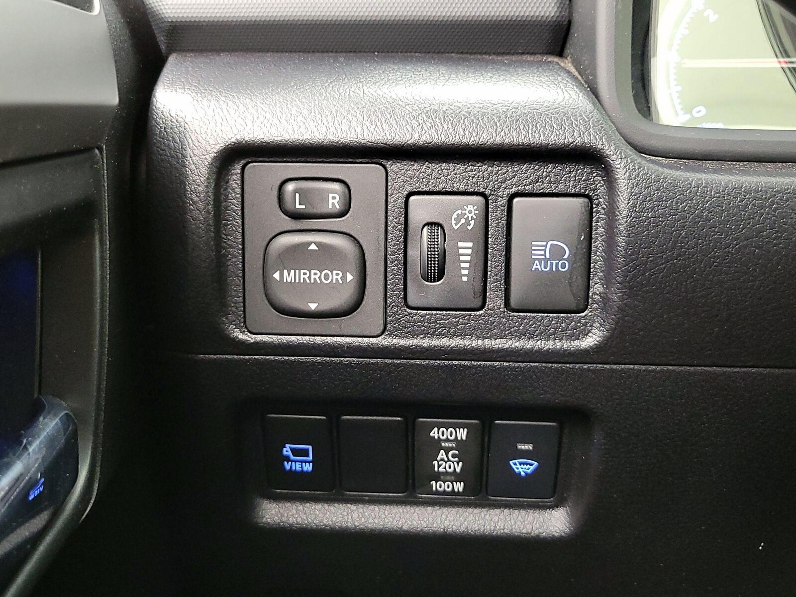 2023 Toyota 4Runner Limited - Photo 14
