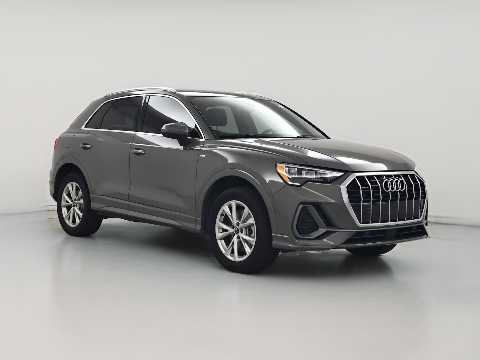 2022 Audi Q3