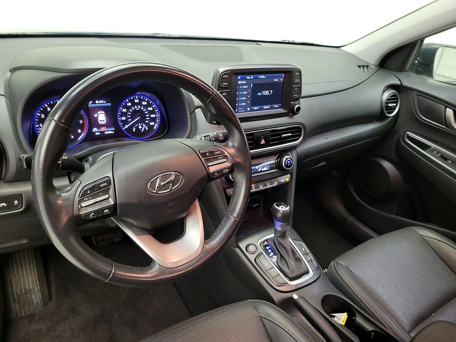 2020 Hyundai Kona Limited - Photo 10