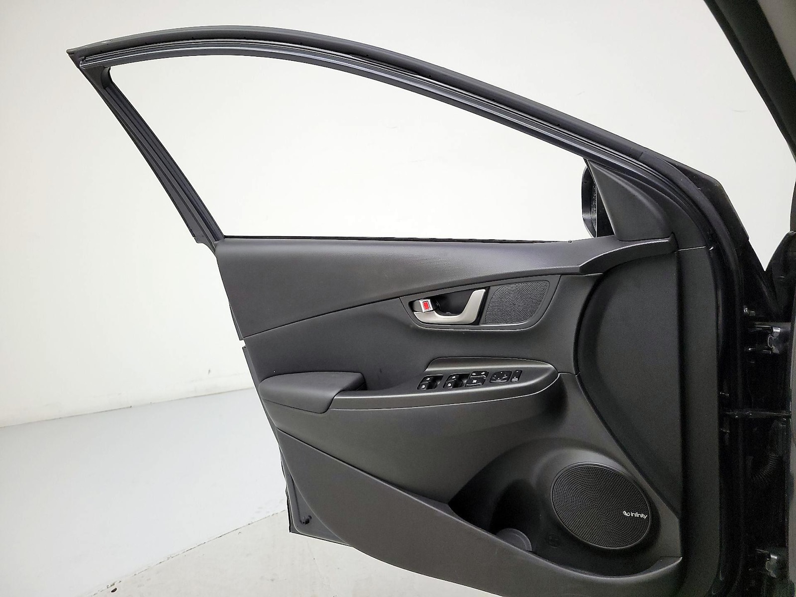 2020 Hyundai Kona Limited - Photo 13