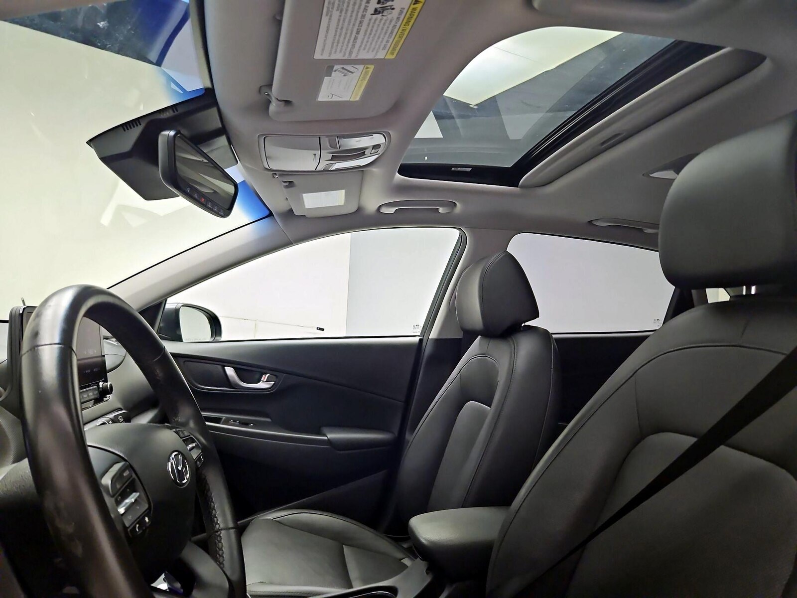 Sunroof(s) & Overhead Airbags