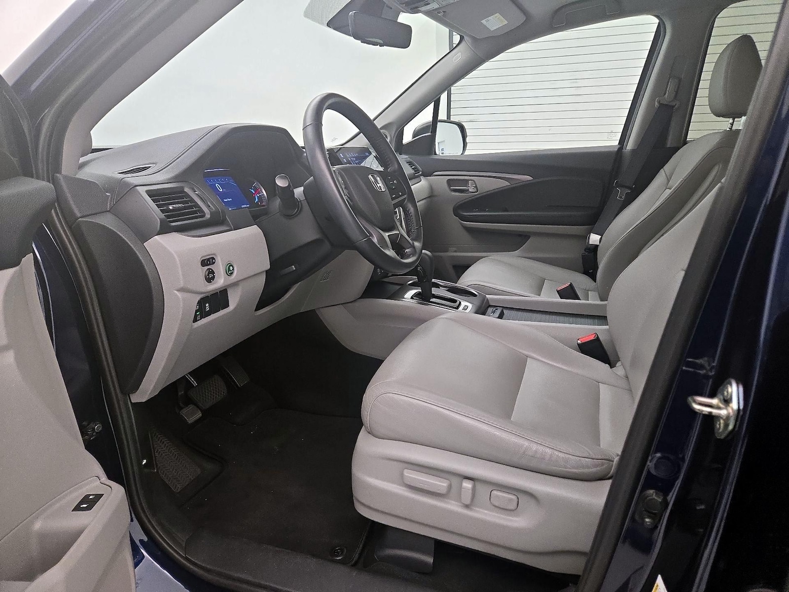 2019 Honda Pilot EX-L - Photo 12