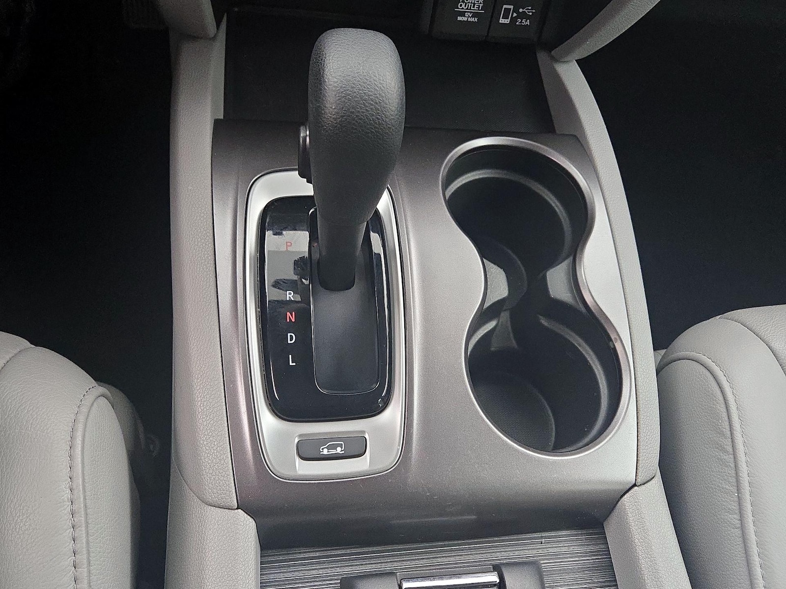 2019 Honda Pilot EX-L - Photo 18