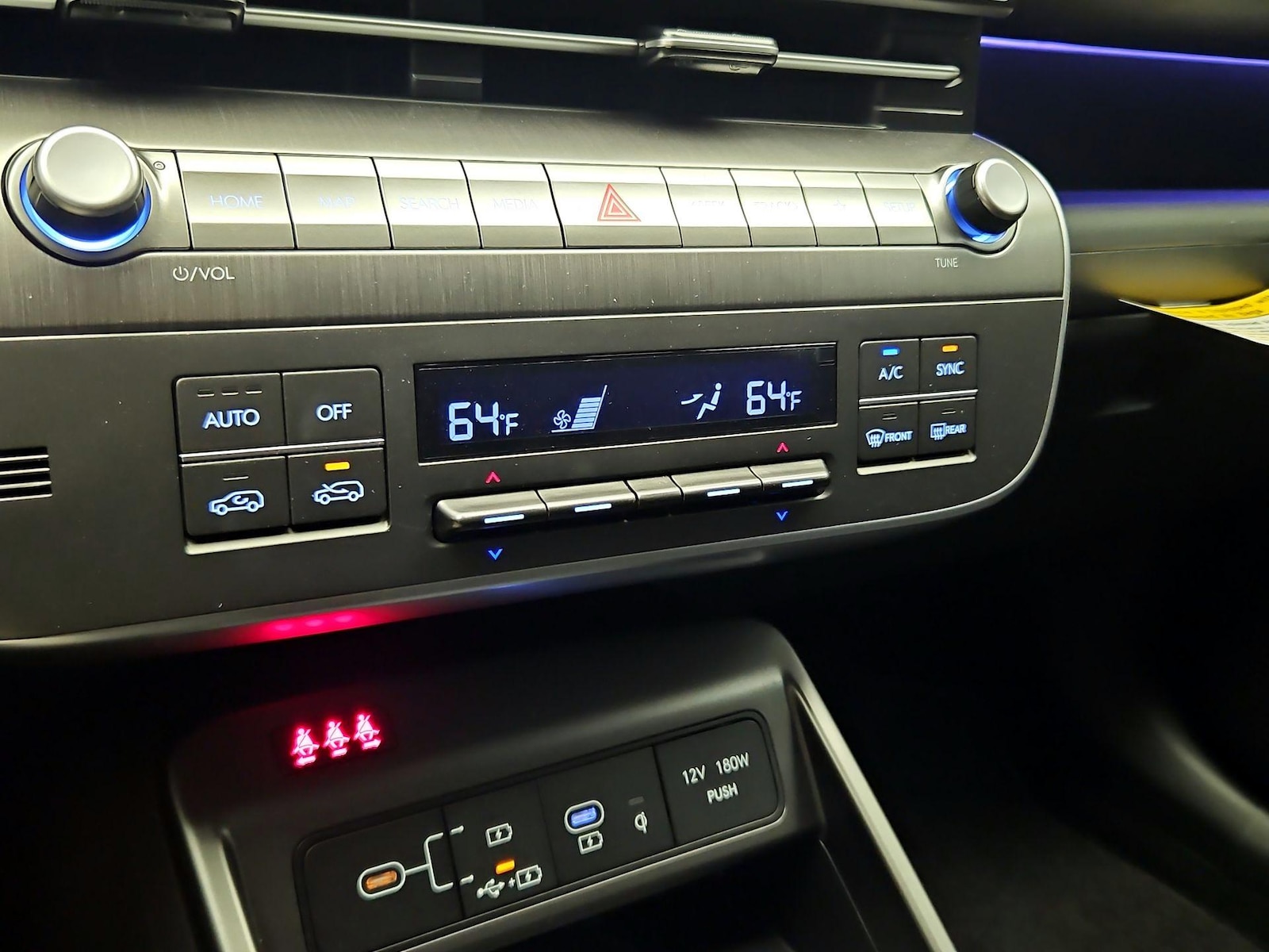2026 Hyundai Kona SEL Premium - Photo 17