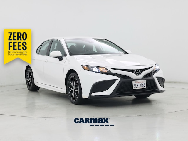 2024 Toyota Camry SE FWD