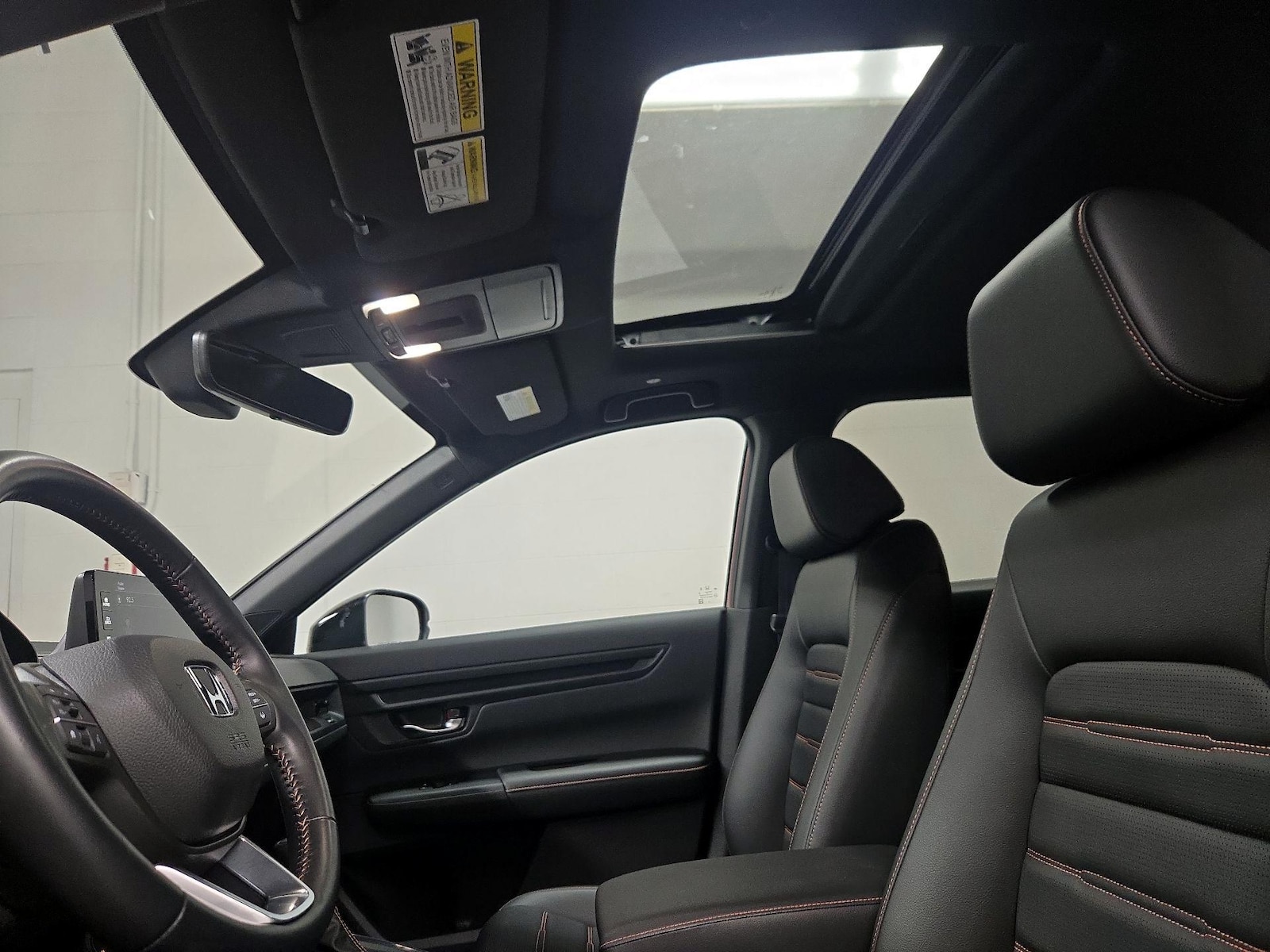 Sunroof(s) & Overhead Airbags