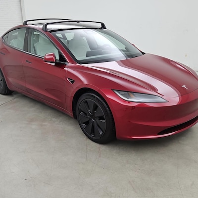 2025 Tesla Model 3 Long Range