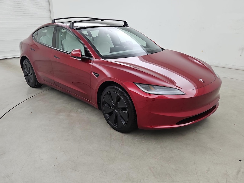 2025 Tesla Model 3 Long Range