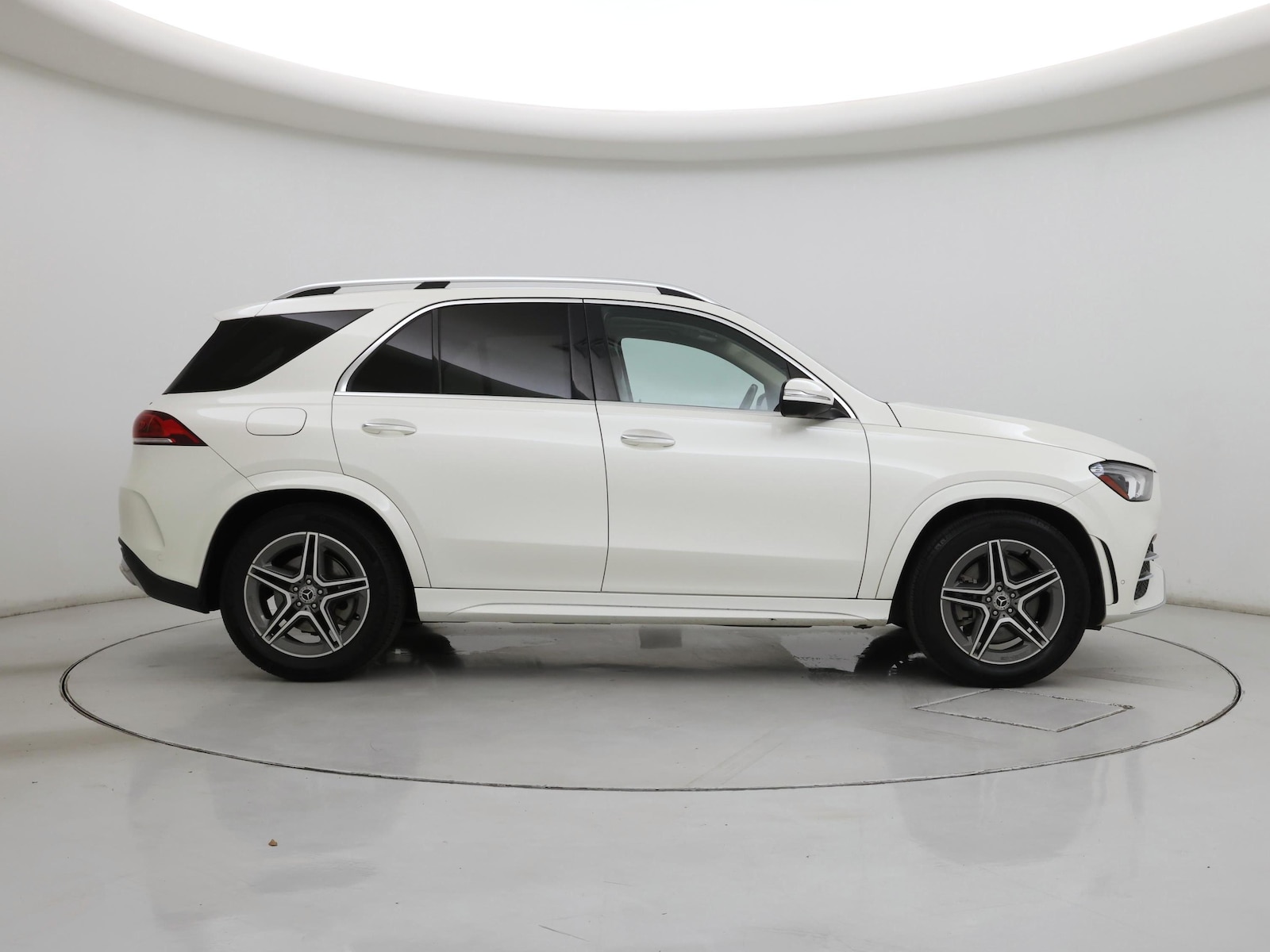 2021 Mercedes-Benz GLE GLE450 - Photo 8