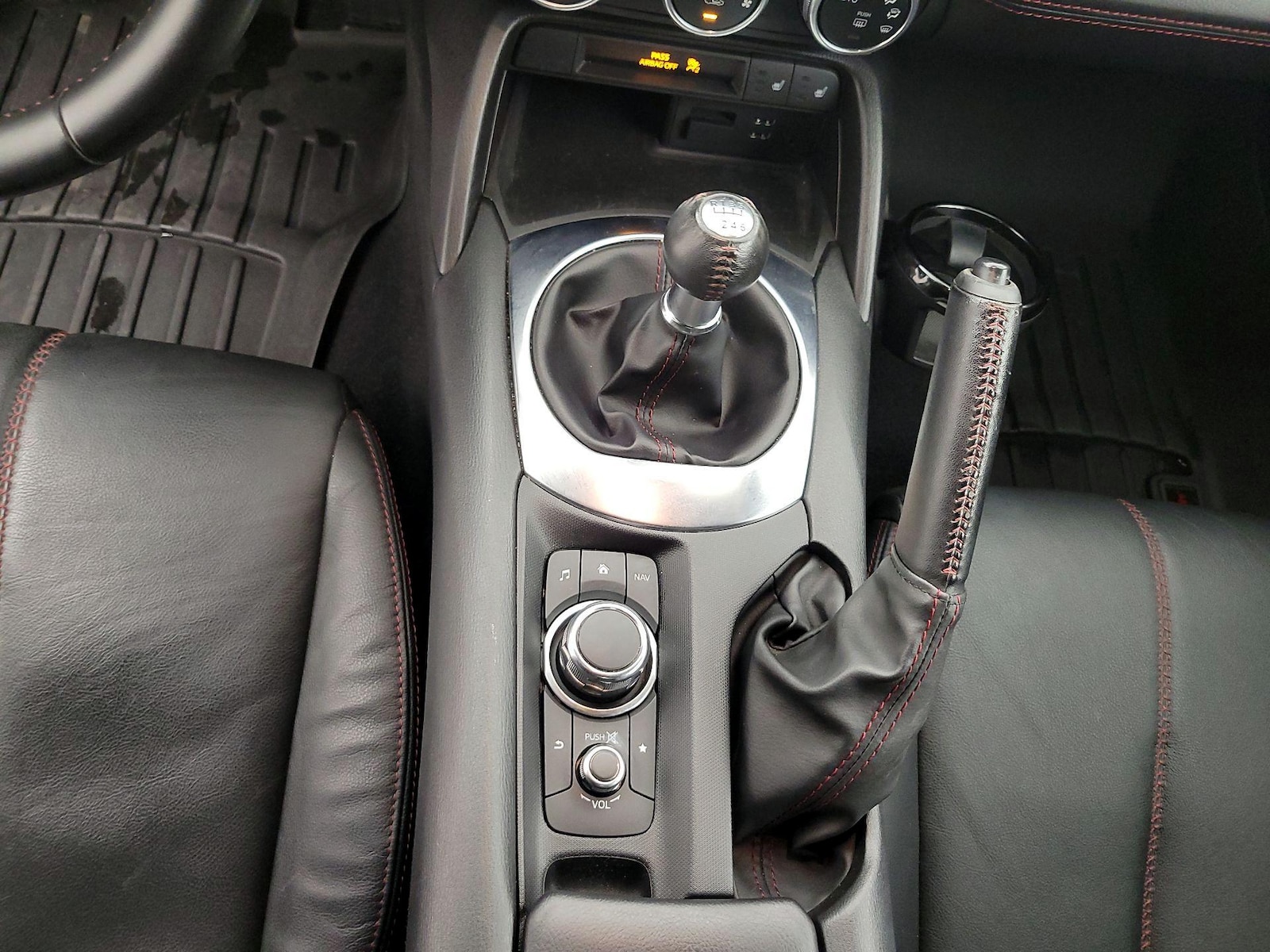 2016 Mazda MX-5 Miata Grand Touring - Photo 18