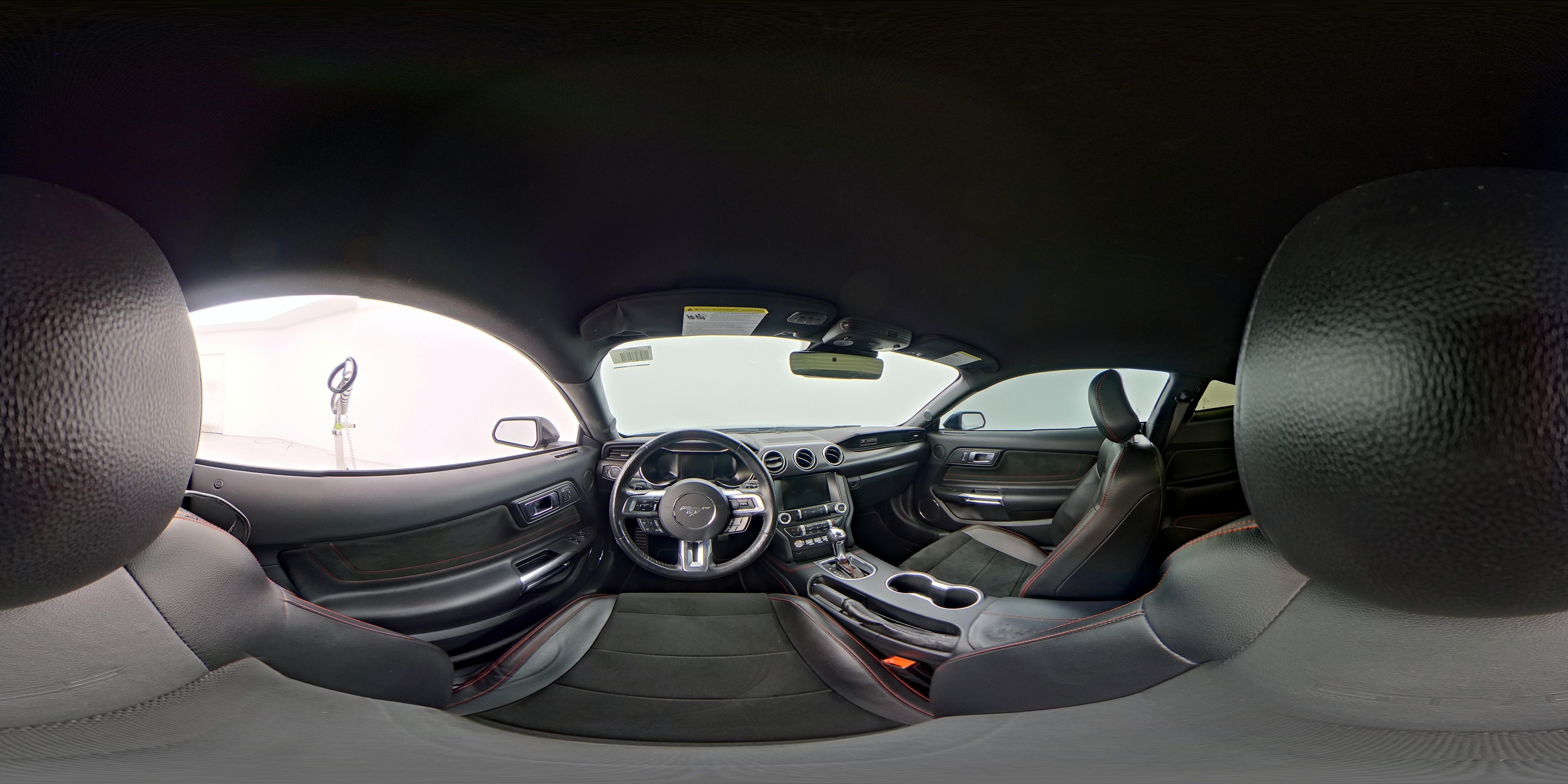 2020 Ford Mustang GT Premium - Photo 26