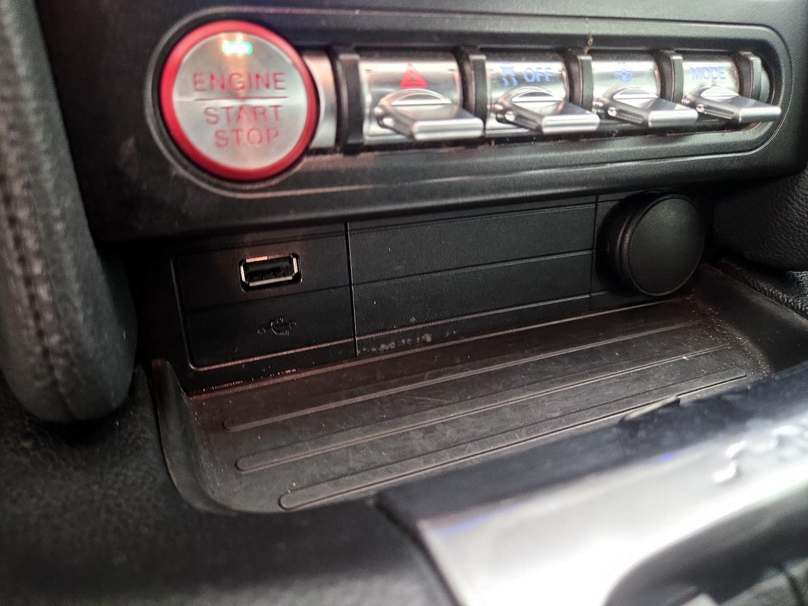 2020 Ford Mustang GT Premium - Photo 20