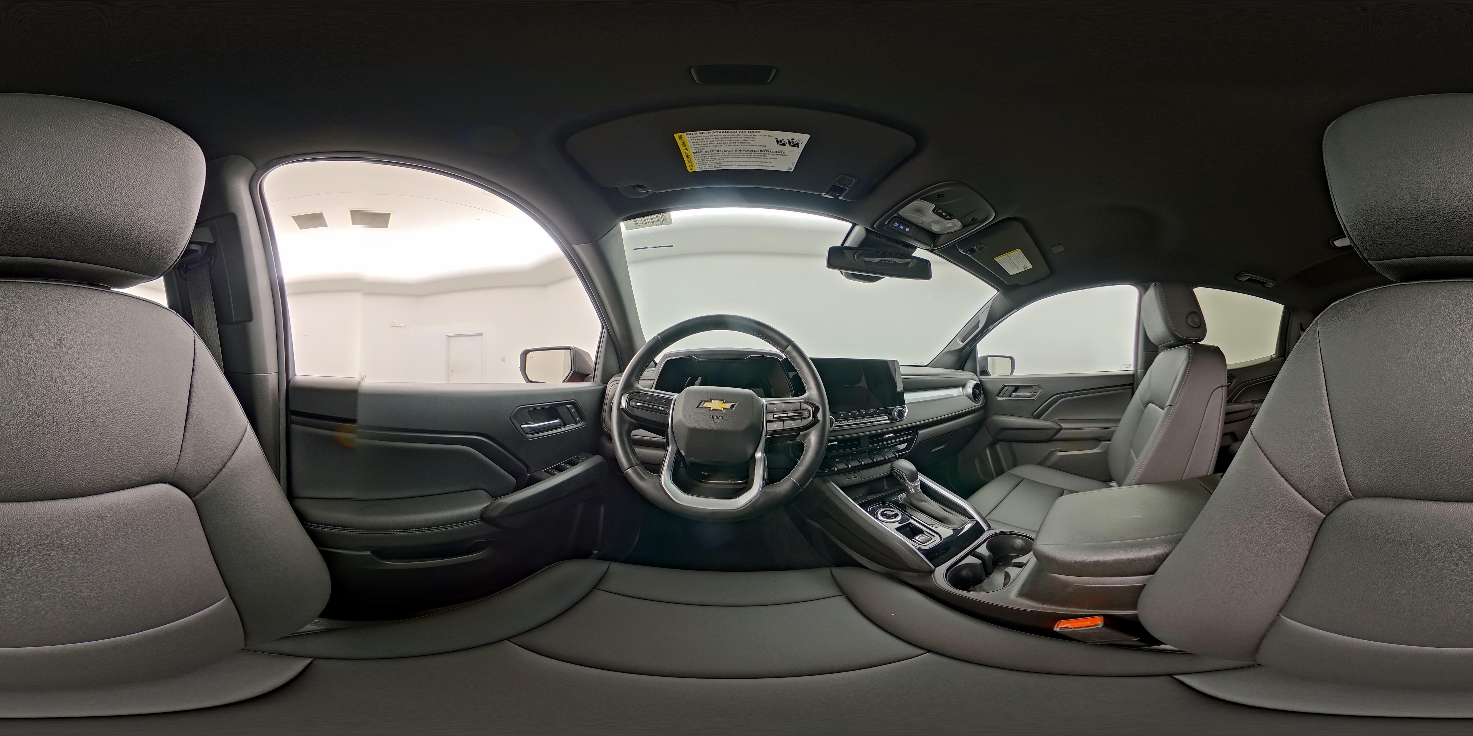 2023 Chevrolet Colorado LT - Photo 26