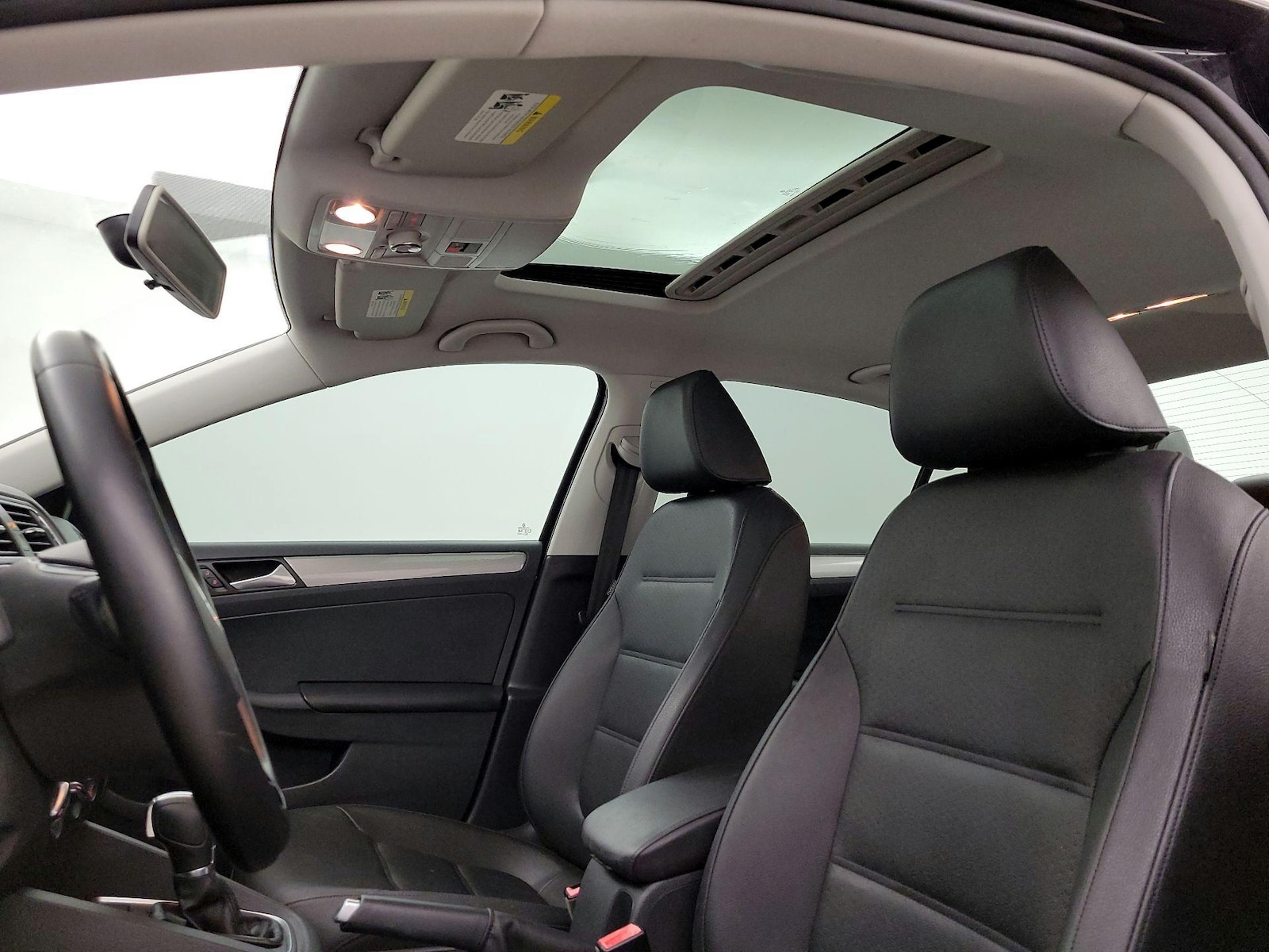 Sunroof(s) & Overhead Airbags