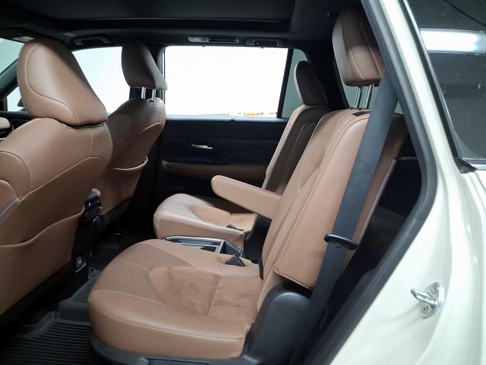 2024 Toyota Grand Highlander Platinum - Photo 18