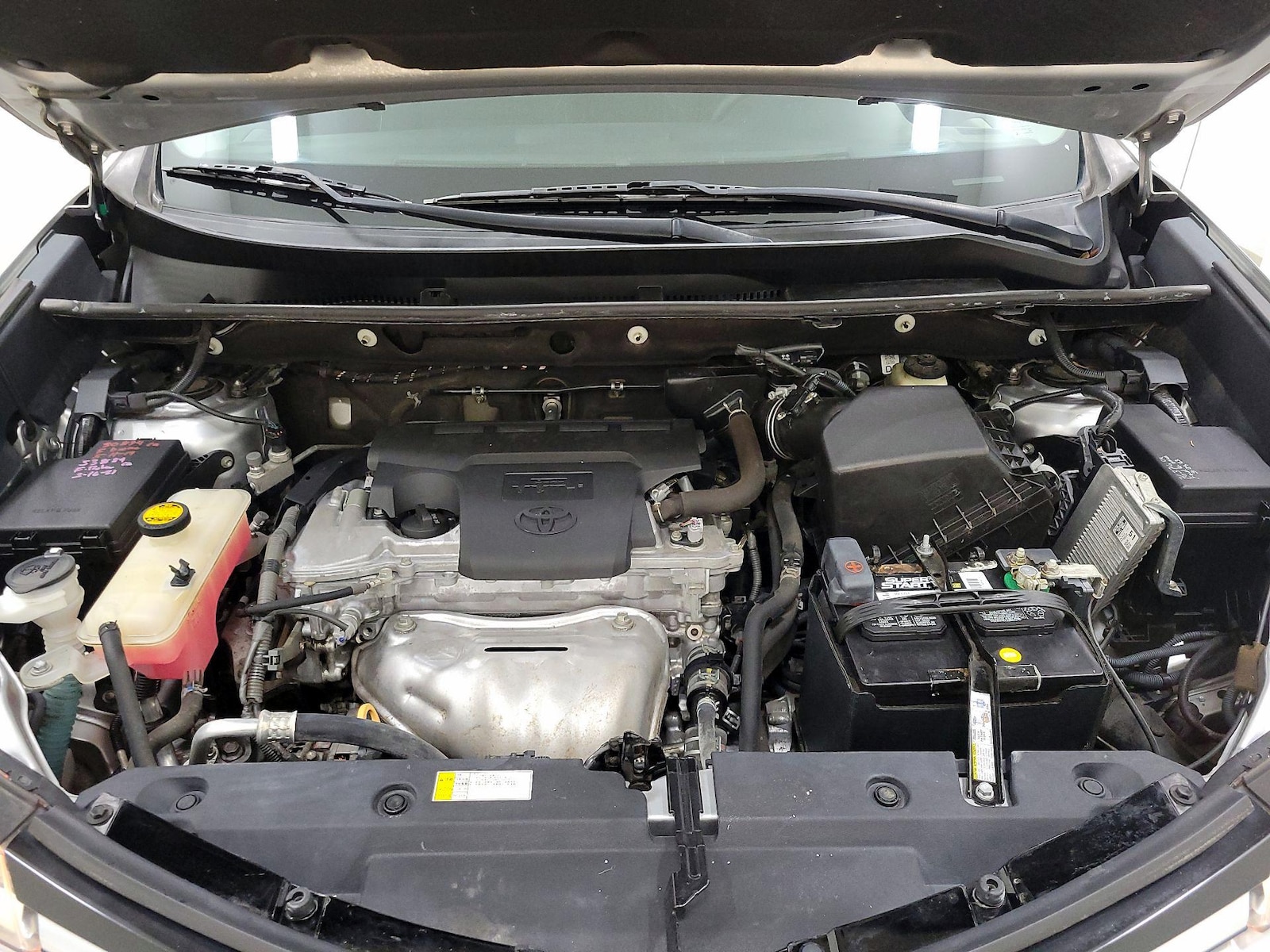 2017 Toyota RAV4 XLE - Photo 23