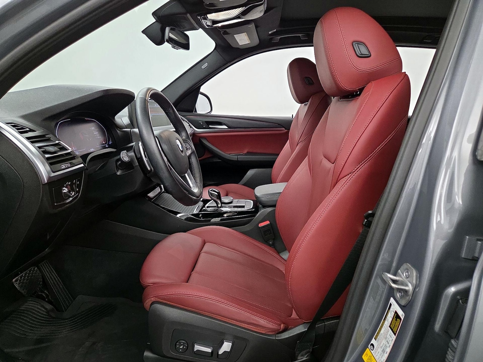 Power Seat(s) & Side Airbags