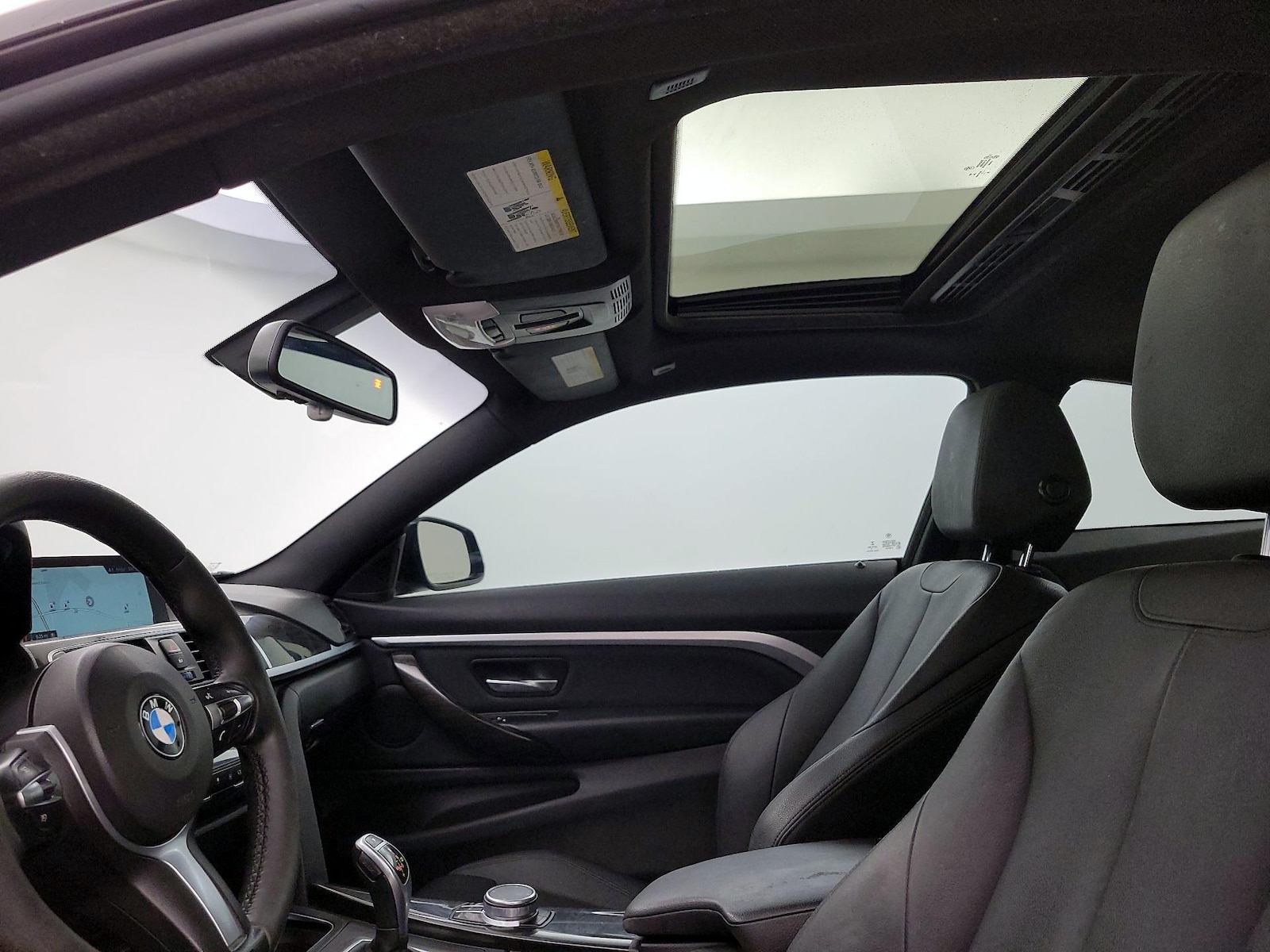 Sunroof(s) & Overhead Airbags