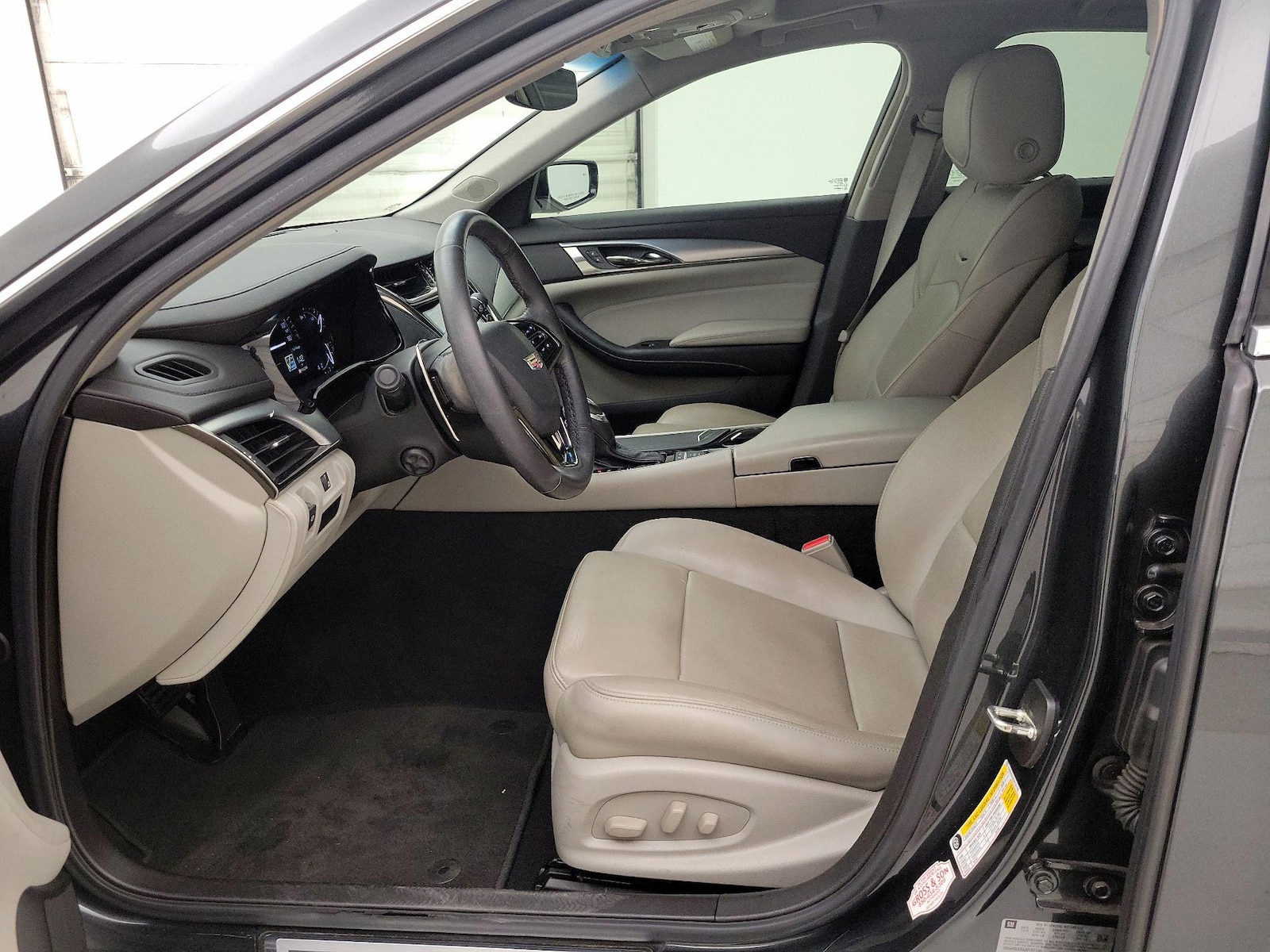 2018 Cadillac CTS Sedan Luxury - Photo 12