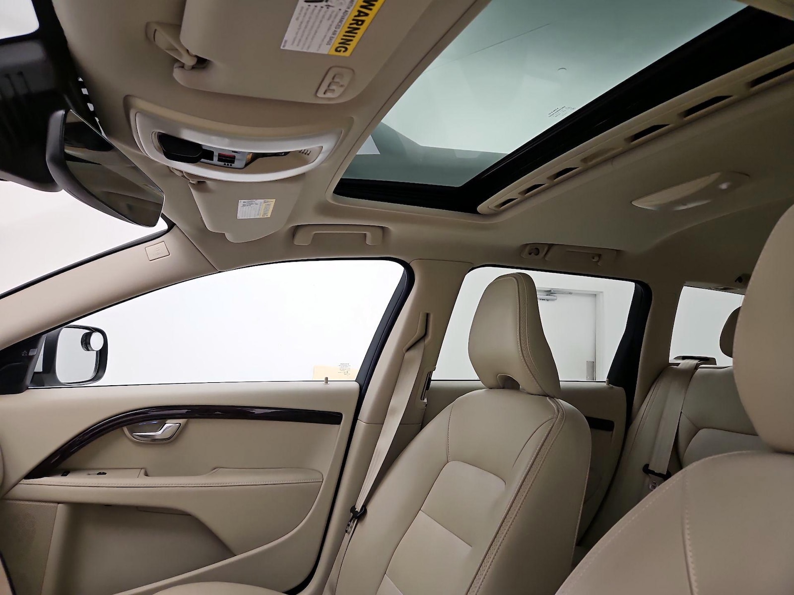 Sunroof(s) & Overhead Airbags