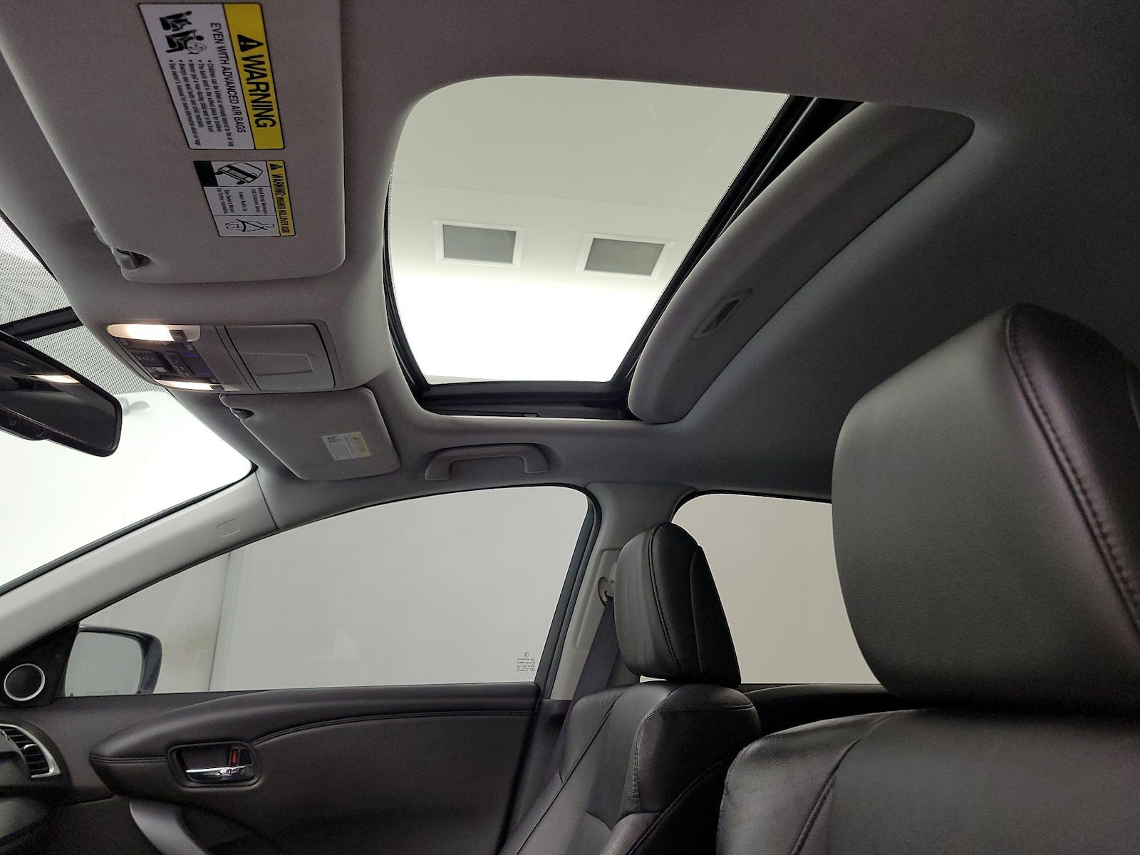 Sunroof(s) & Overhead Airbags