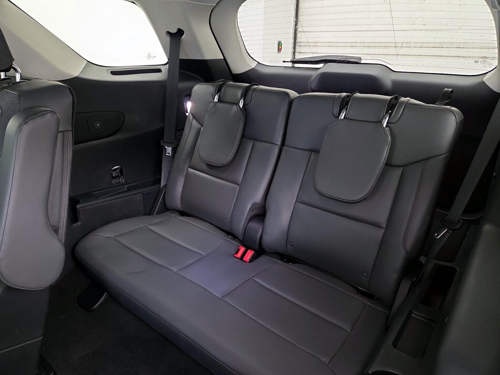 2025 Ford Explorer Active - Photo 22