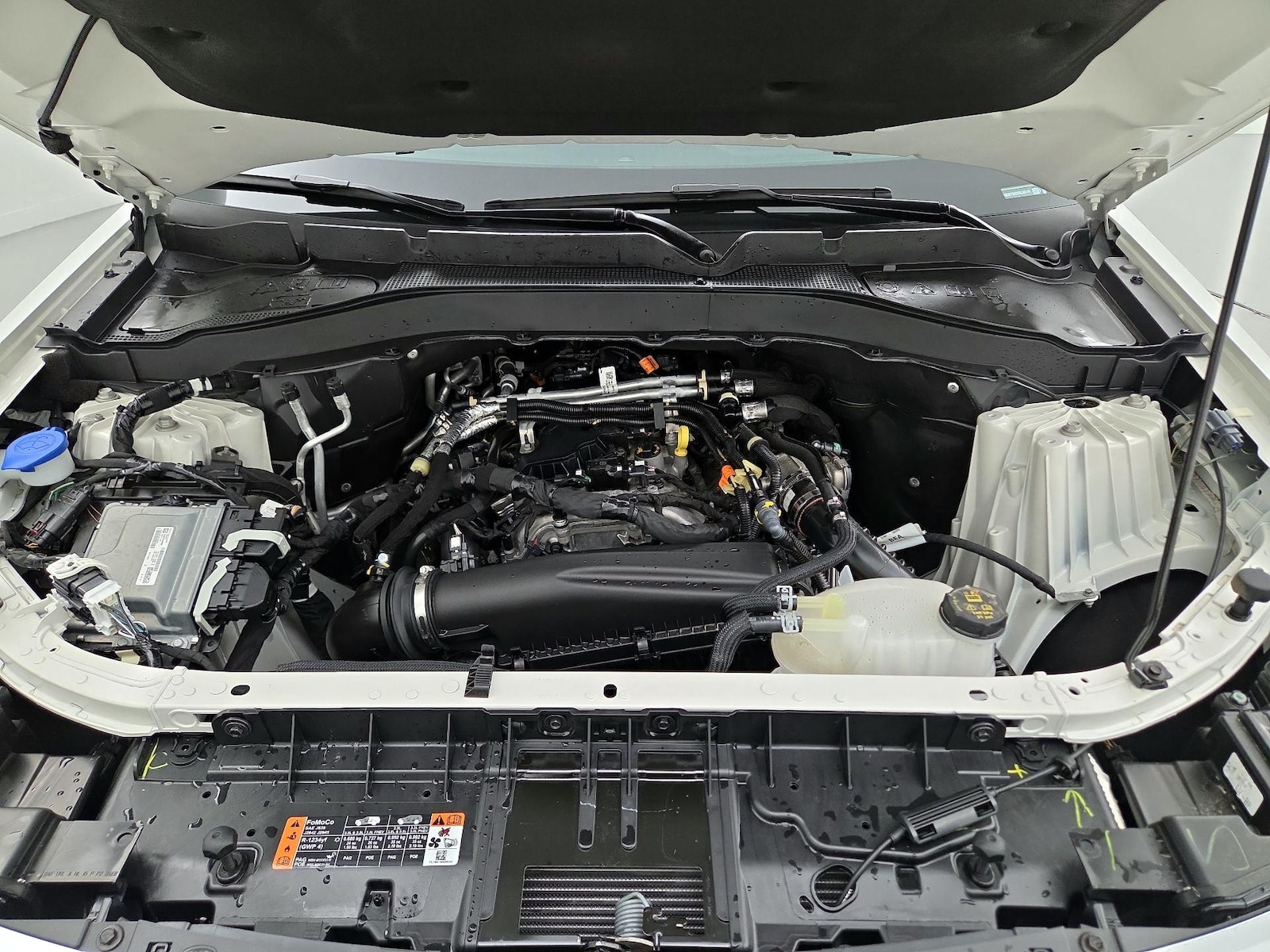 2025 Ford Explorer Active - Photo 24