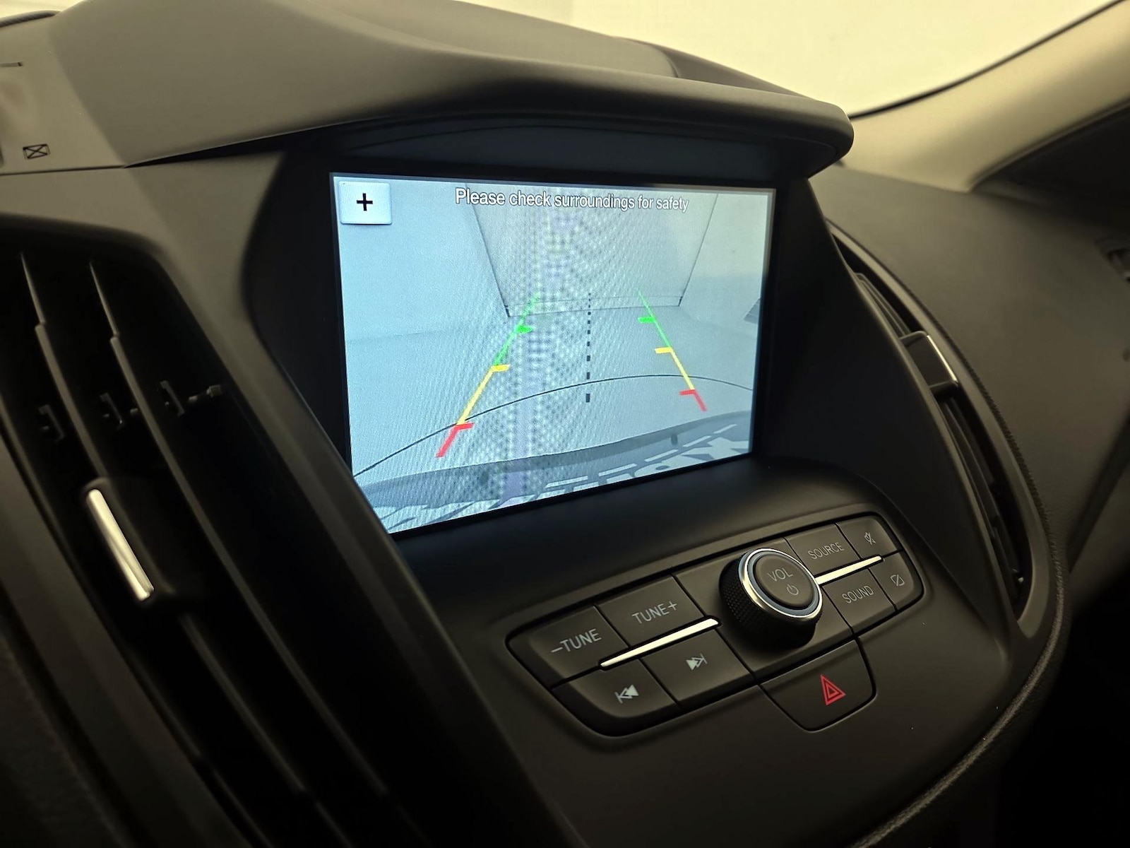 2019 Ford Escape SE - Photo 15