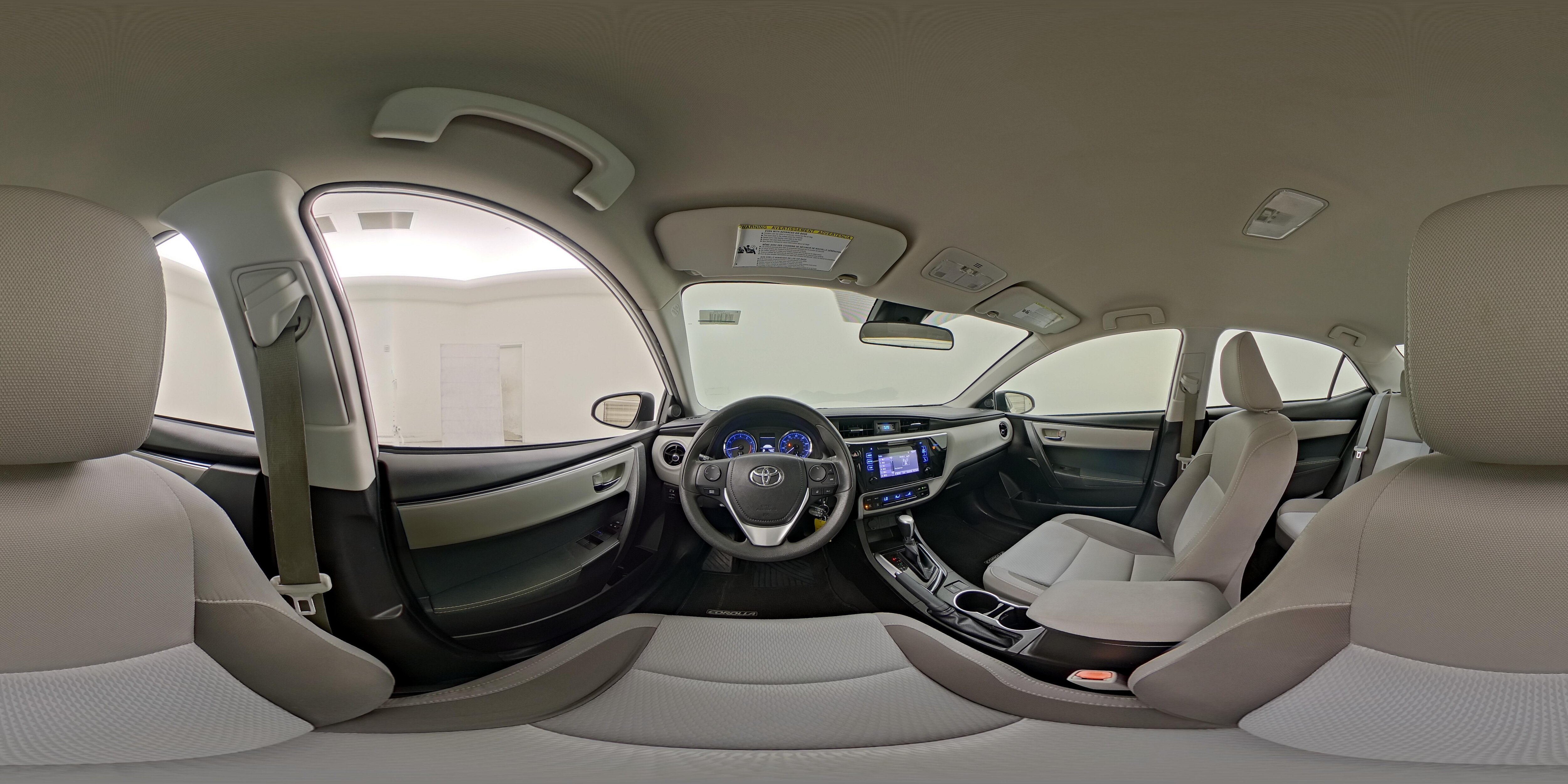 2018 Toyota Corolla LE - Photo 26