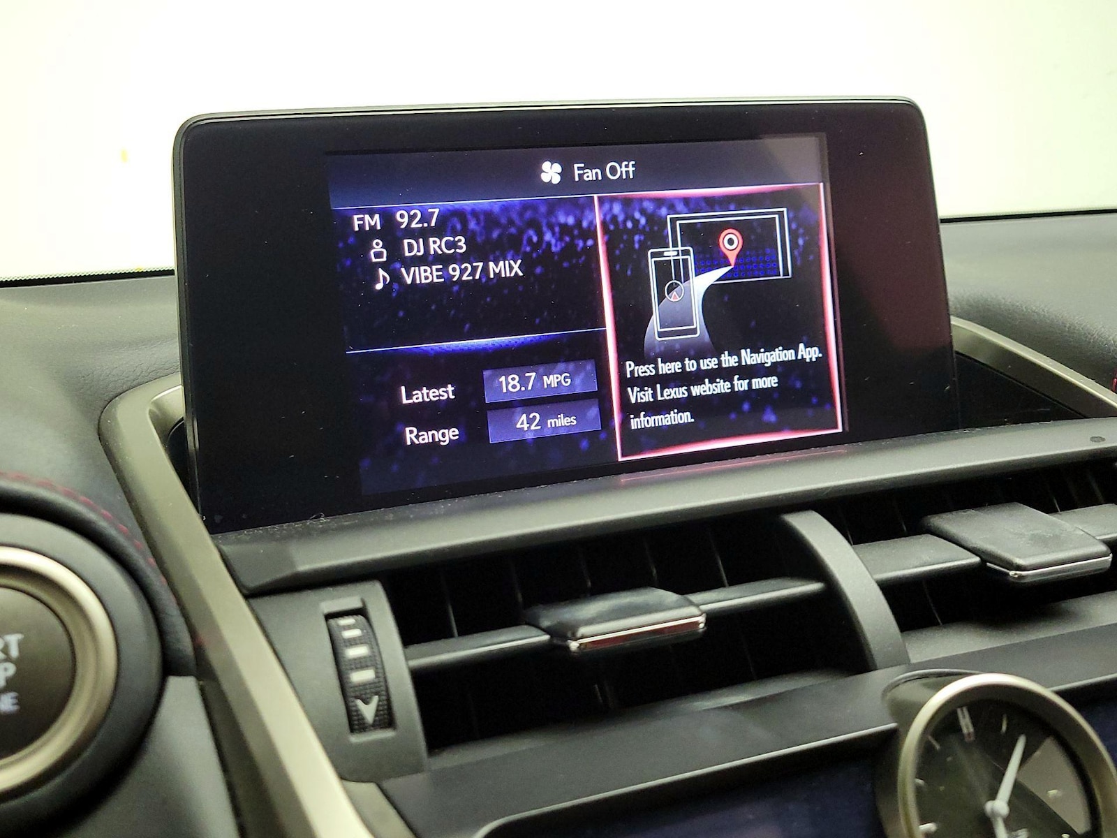 2020 Lexus NX 300 F SPORT - Photo 16