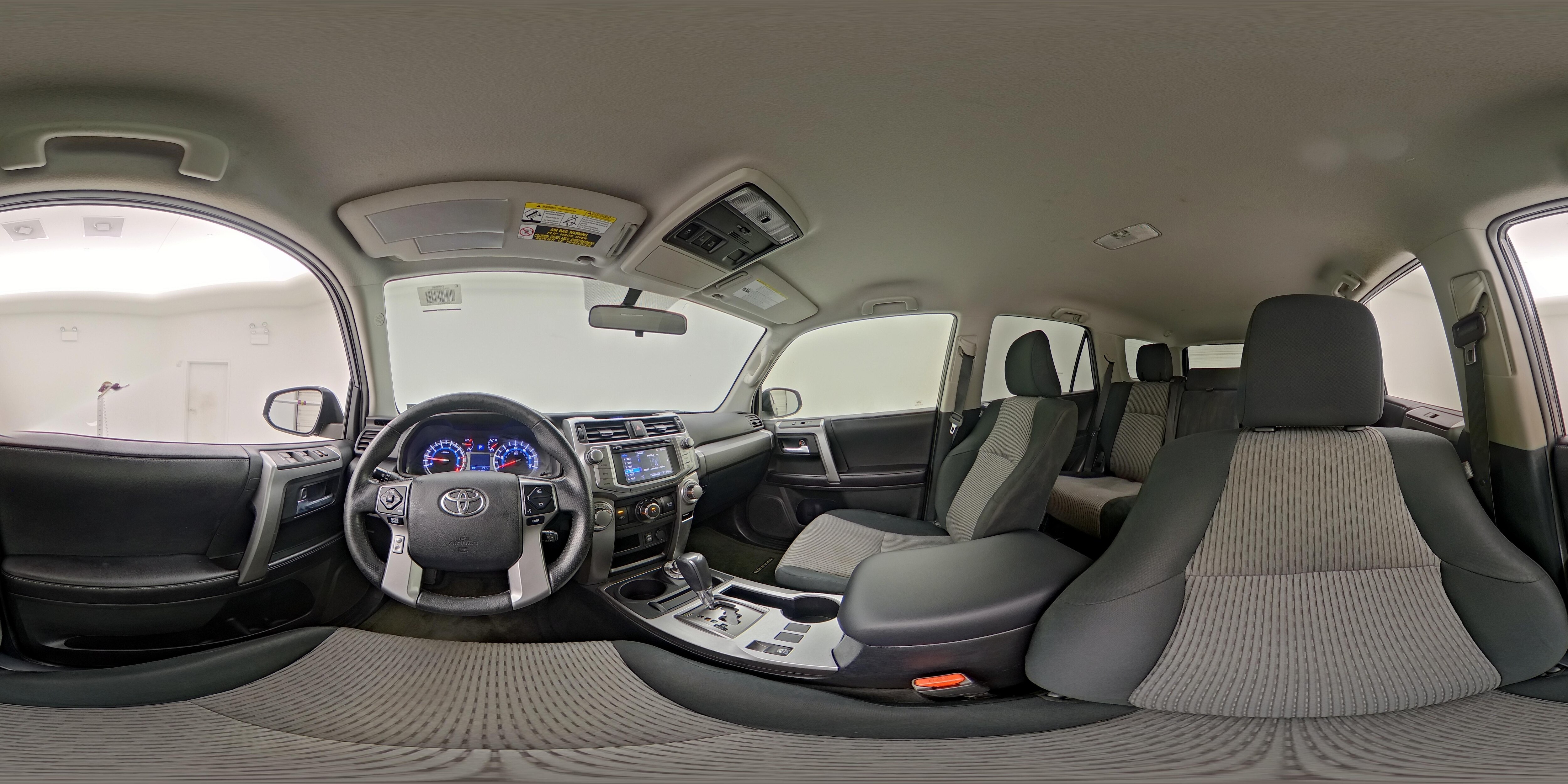 2017 Toyota 4Runner SR5 - Photo 26