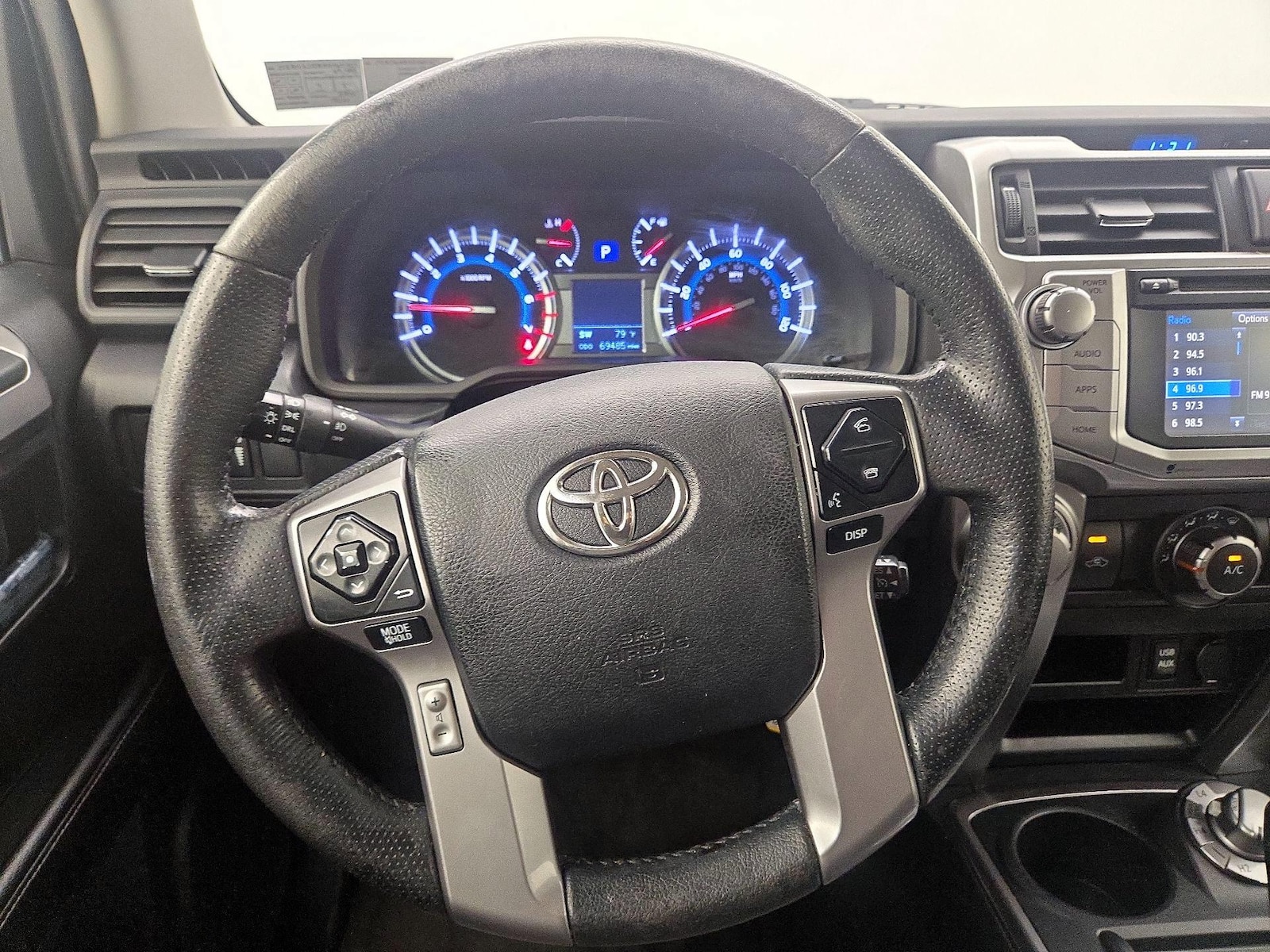 2017 Toyota 4Runner SR5 - Photo 11