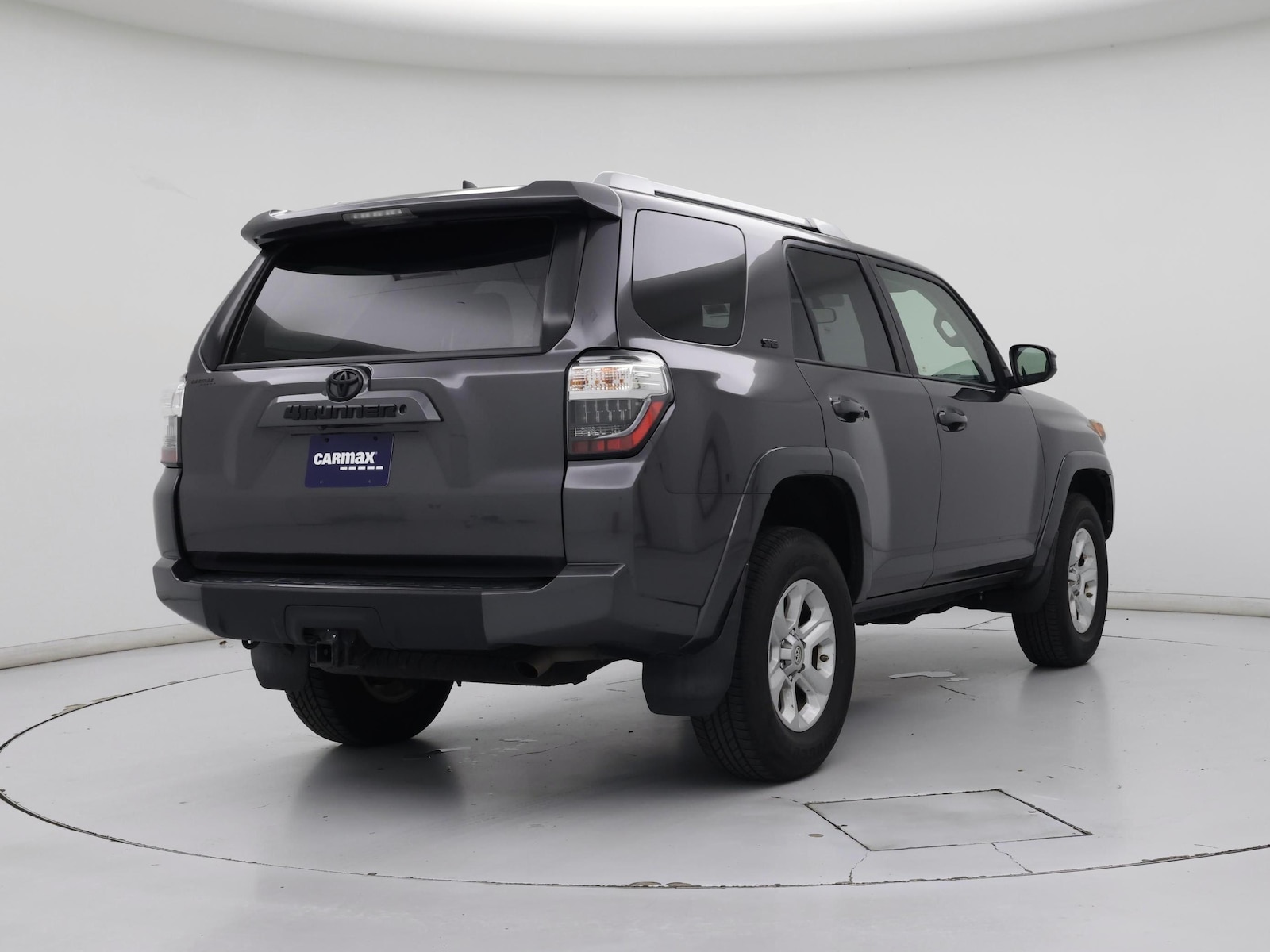 2017 Toyota 4Runner SR5 - Photo 9