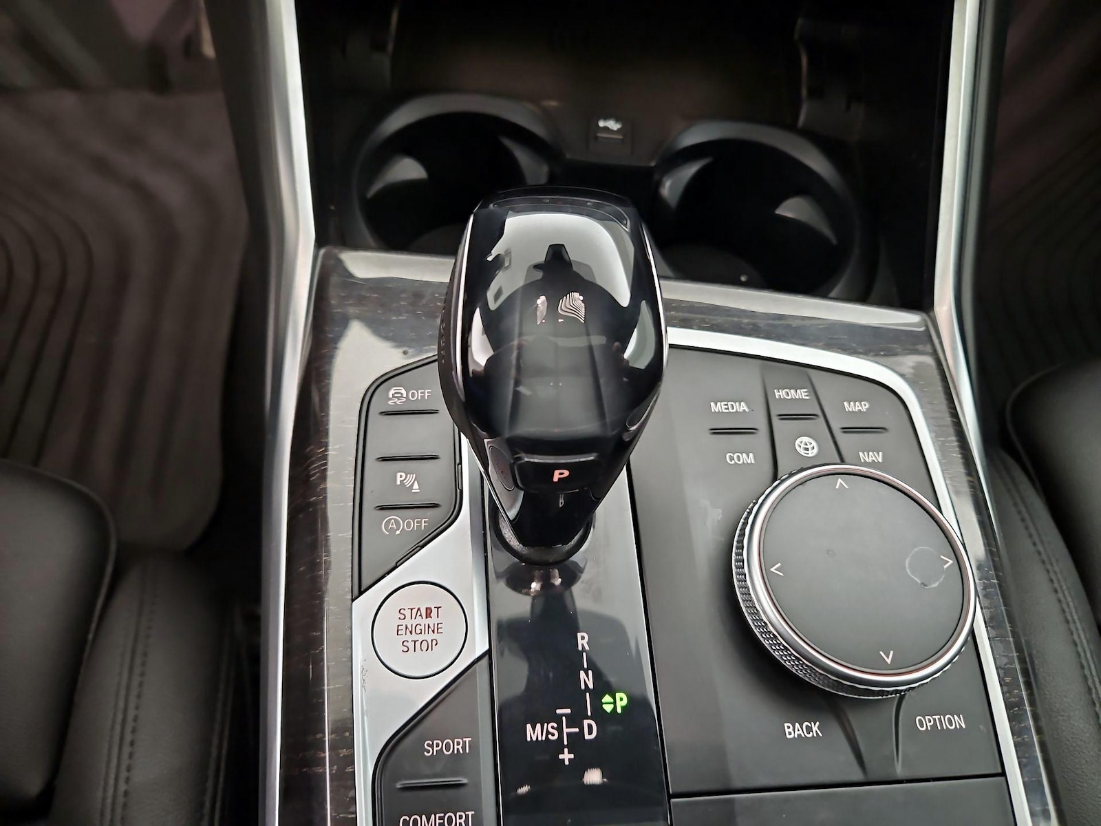 2021 BMW 3 Series 330i - Photo 19