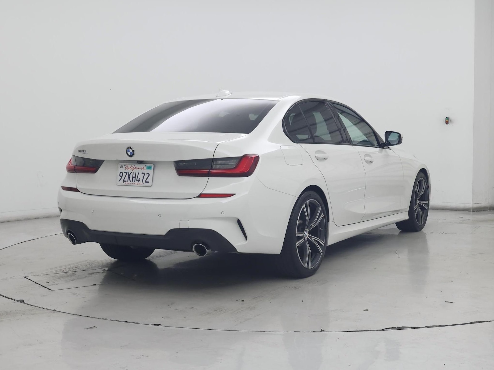 2021 BMW 3 Series 330i - Photo 9