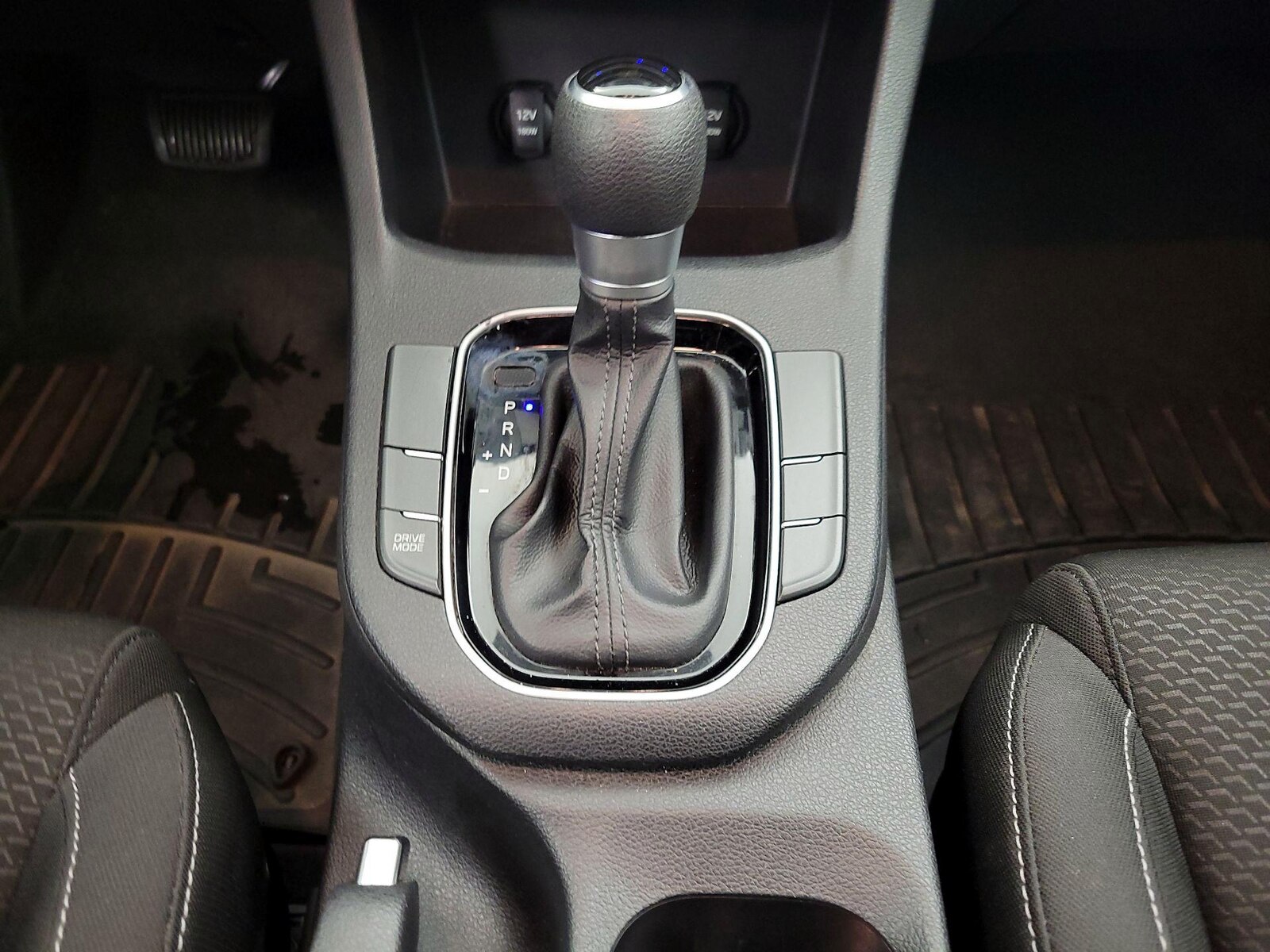 2019 Hyundai Elantra GT GT - Photo 18
