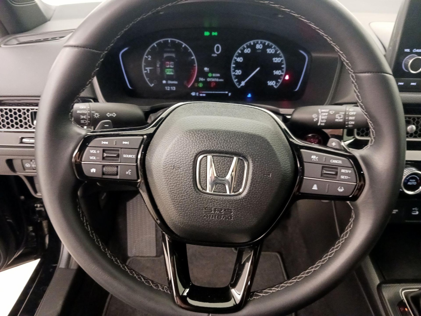 2025 Honda Civic Hatchback Sport - Photo 11