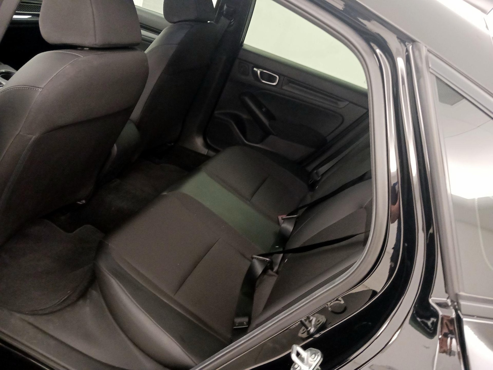 2025 Honda Civic Hatchback Sport - Photo 20