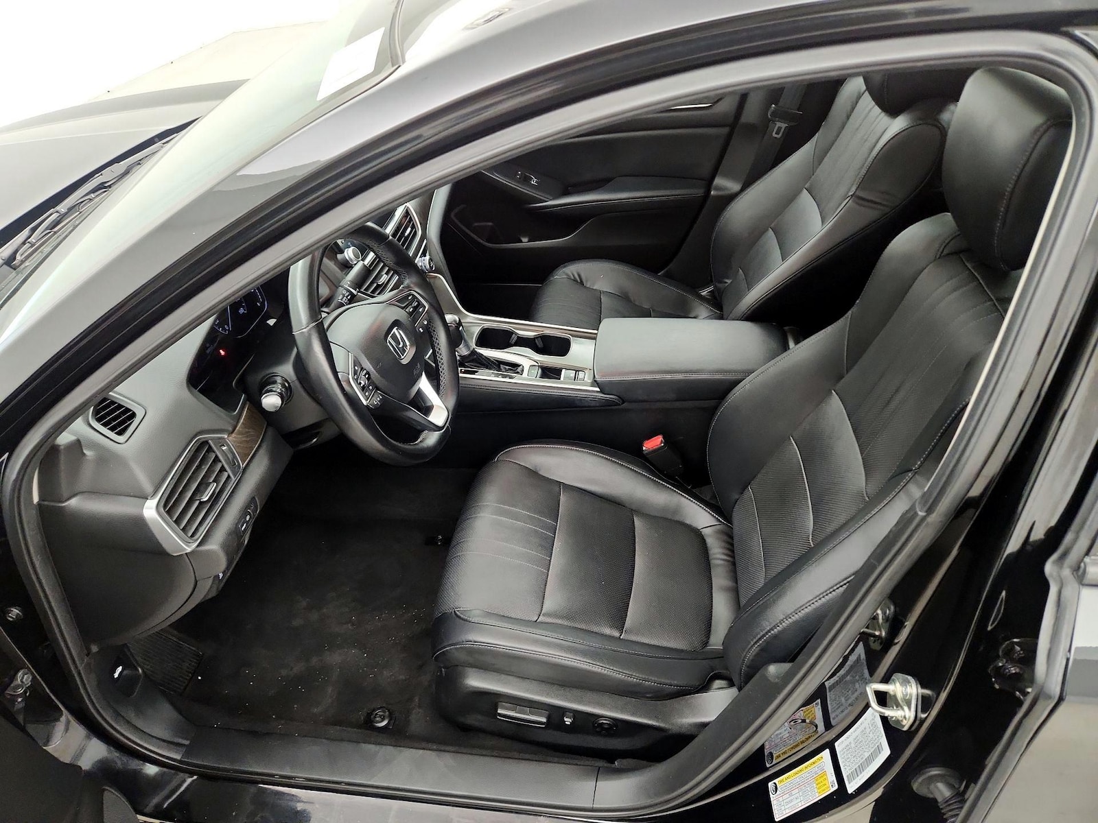2018 Honda Accord EX-L - Photo 12