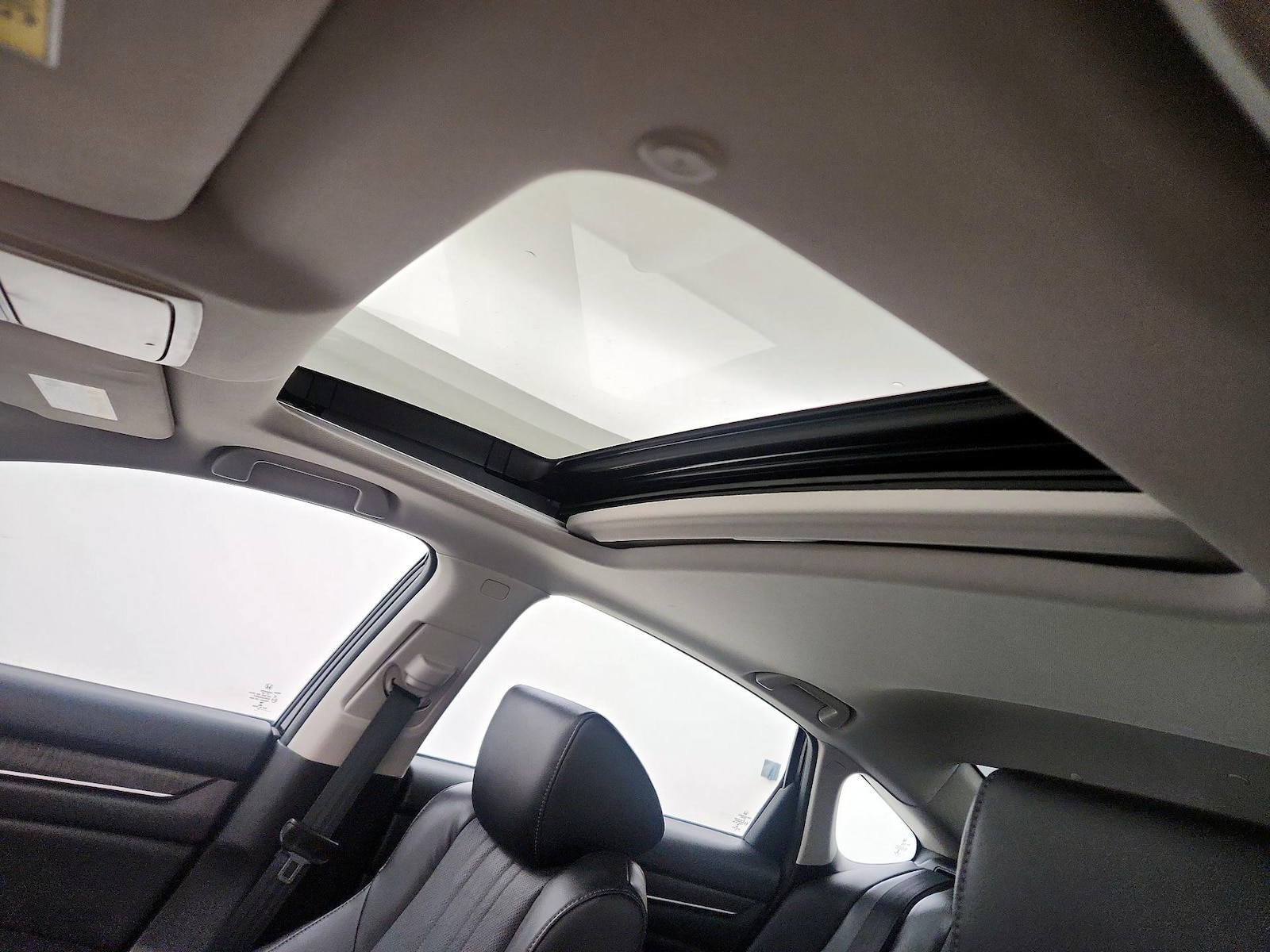 2018 Honda Accord EX-L - Photo 20