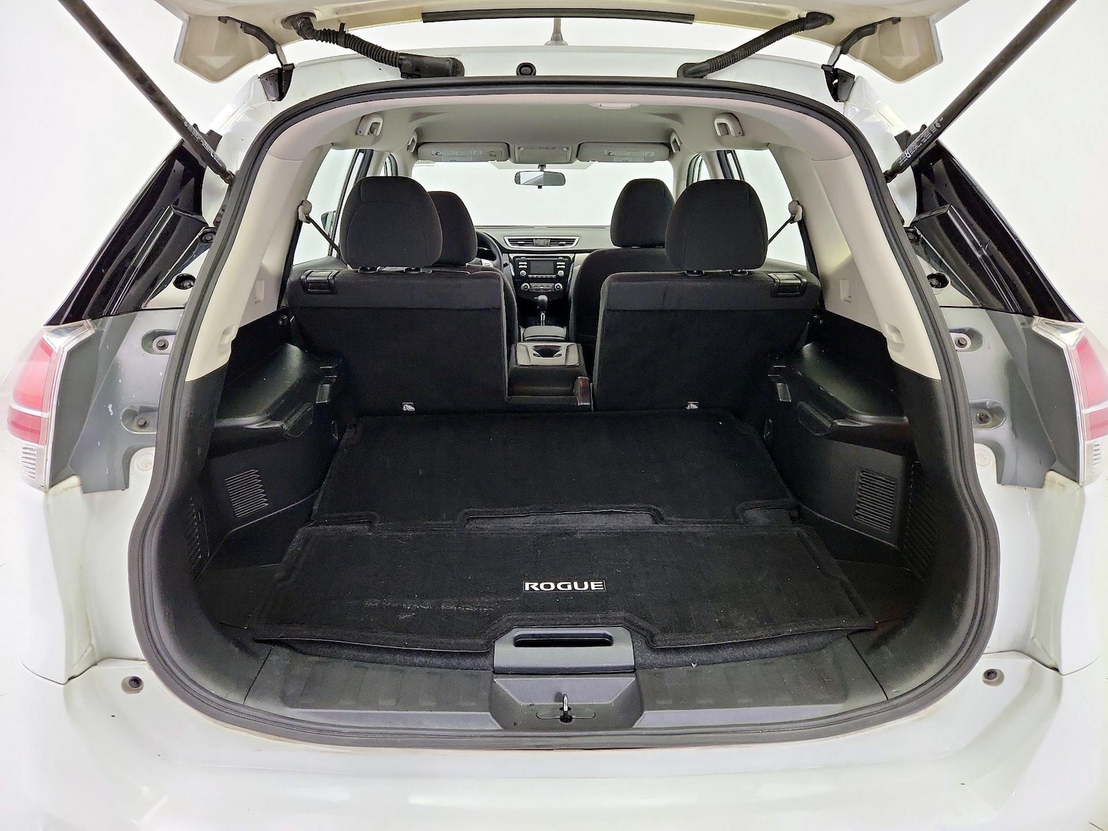 2016 Nissan Rogue S - Photo 21
